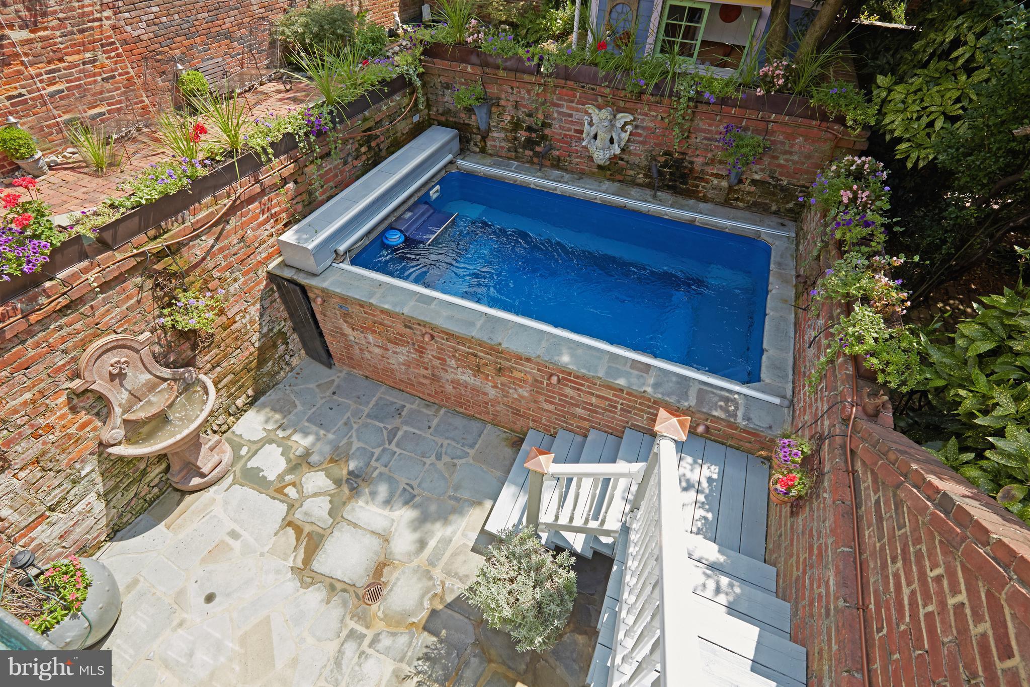 OLD TOWN - Residential