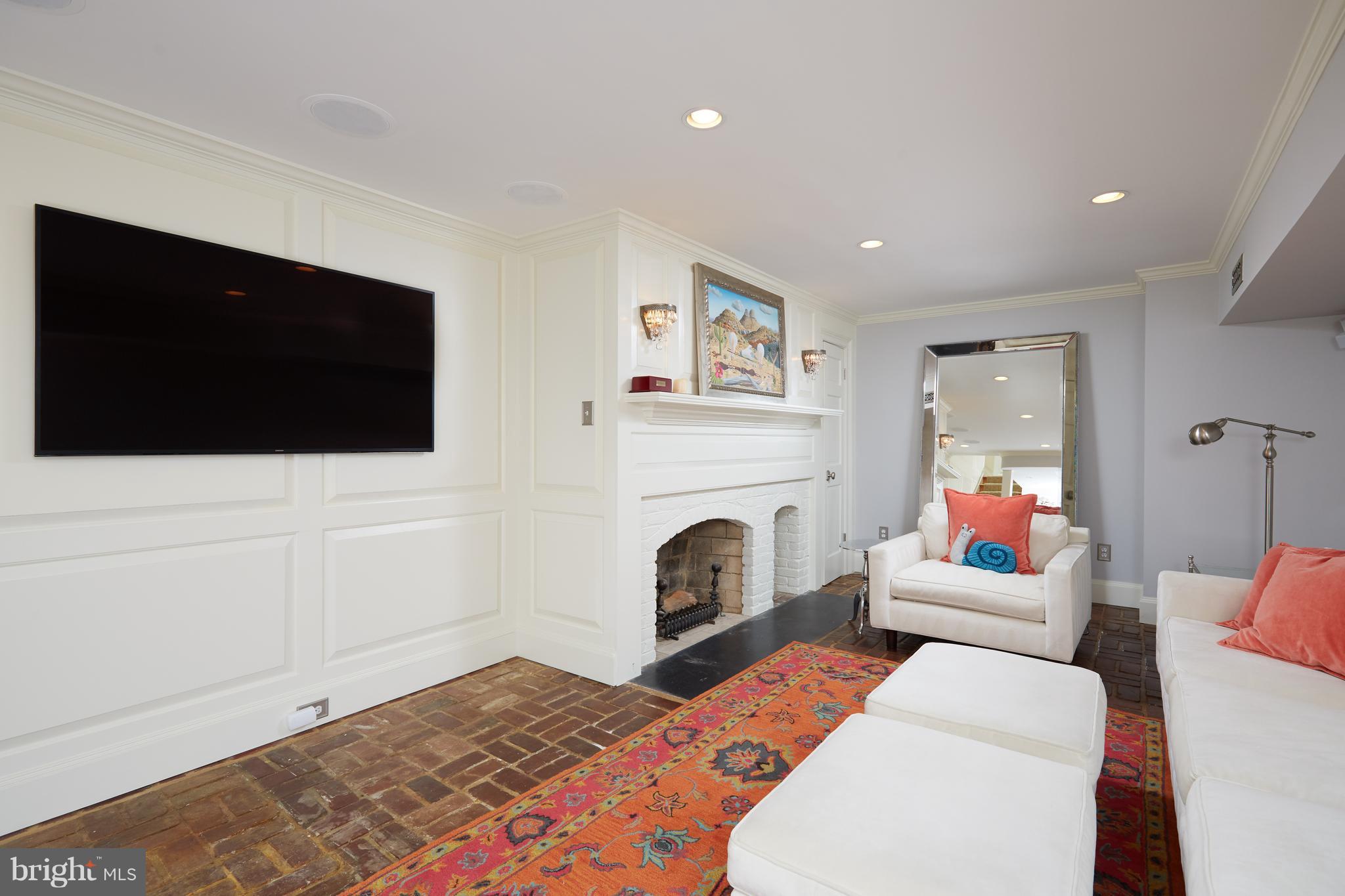 OLD TOWN - Residential