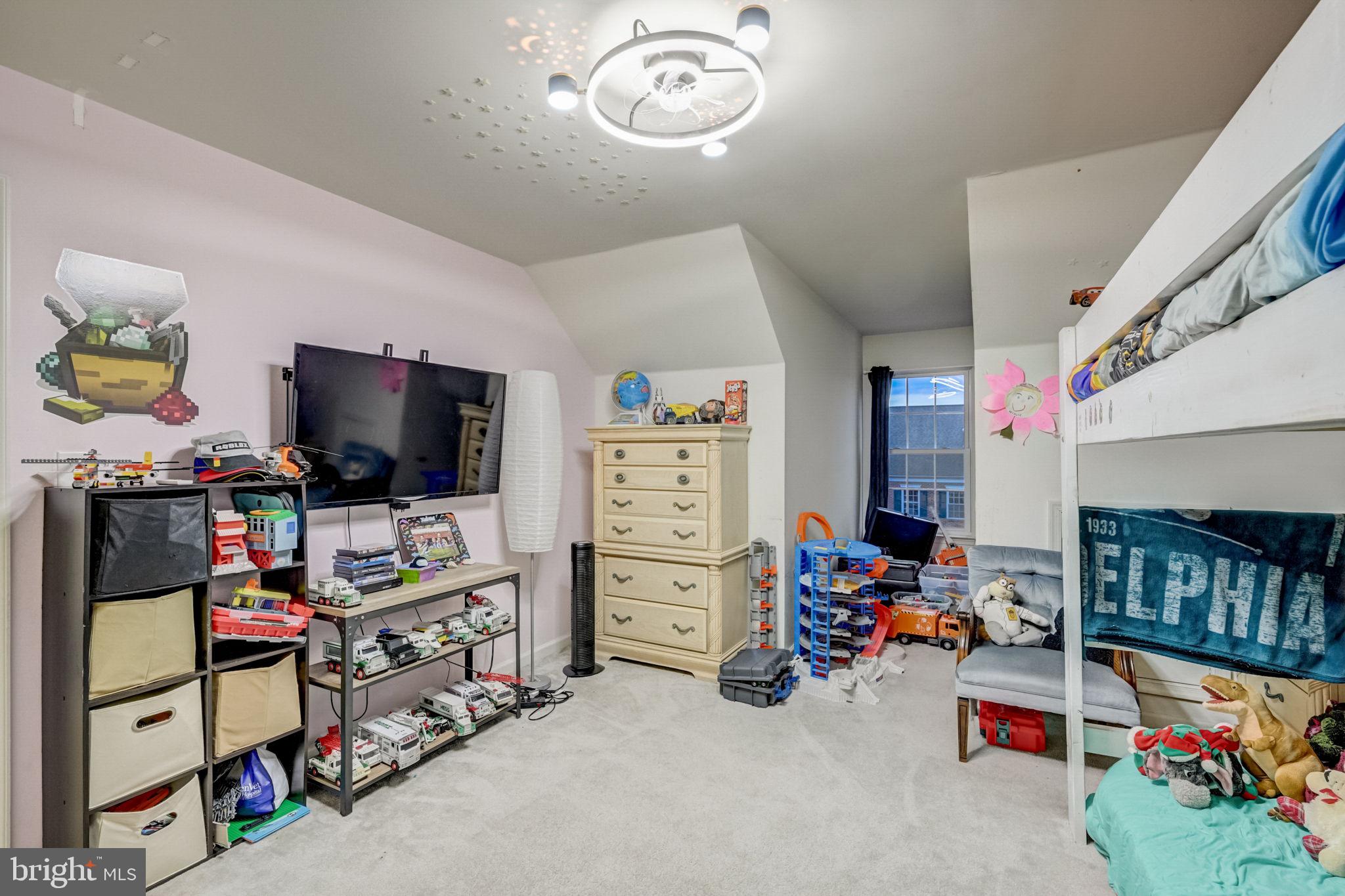 RESERVE AT PACKER PARK - Residential