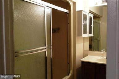 WESTBURY OAKS - Residential Lease