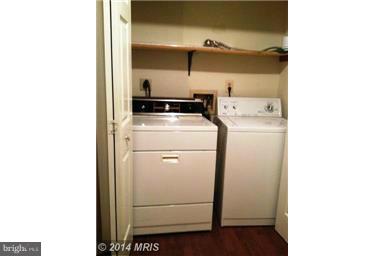 WESTBURY OAKS - Residential Lease