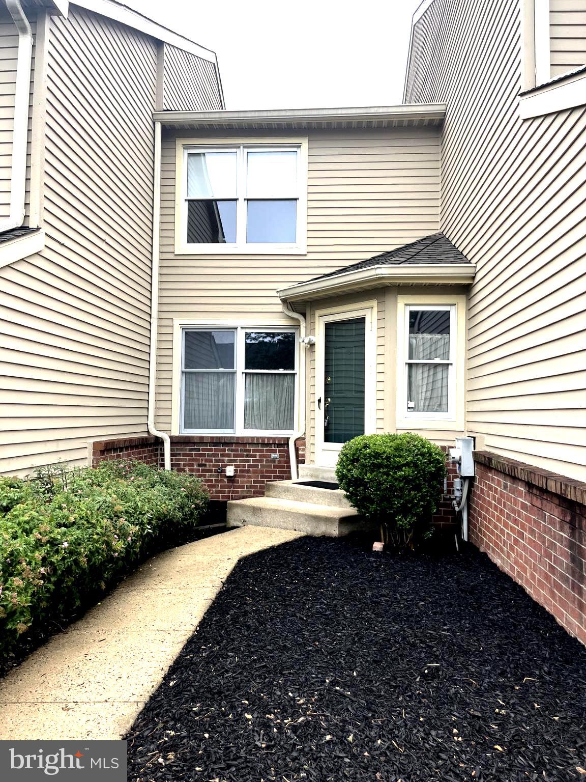 182 PINECREST LANE