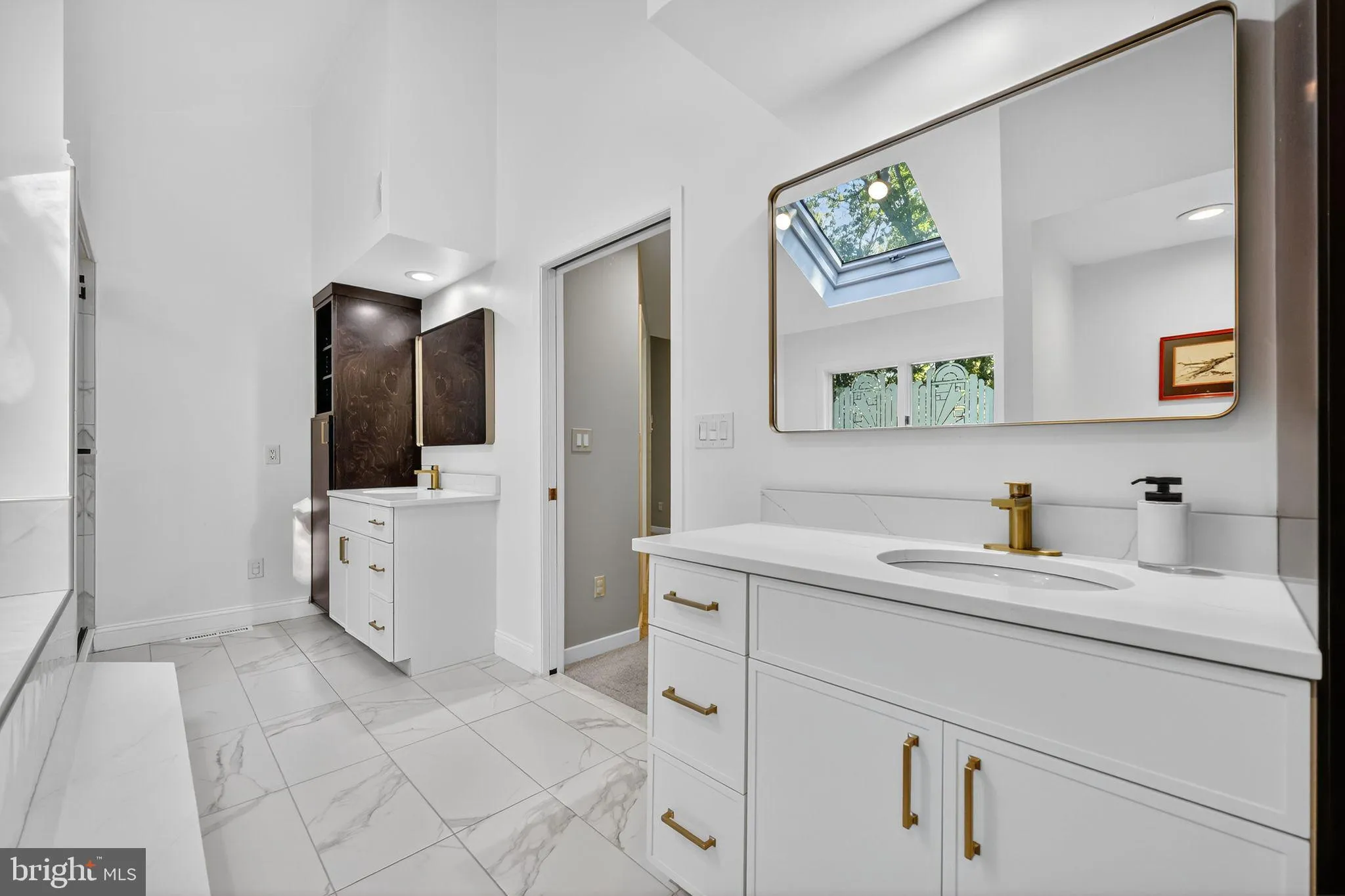 Voorhees, New Jersey 08043, United States, 4 Bedrooms Bedrooms, ,4 BathroomsBathrooms,Residential,Active,230378