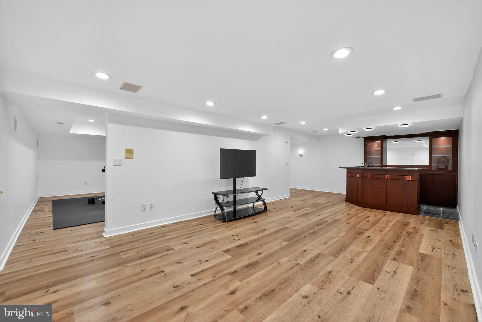 Voorhees, New Jersey 08043, United States, 4 Bedrooms Bedrooms, ,4 BathroomsBathrooms,Residential,Active,230378