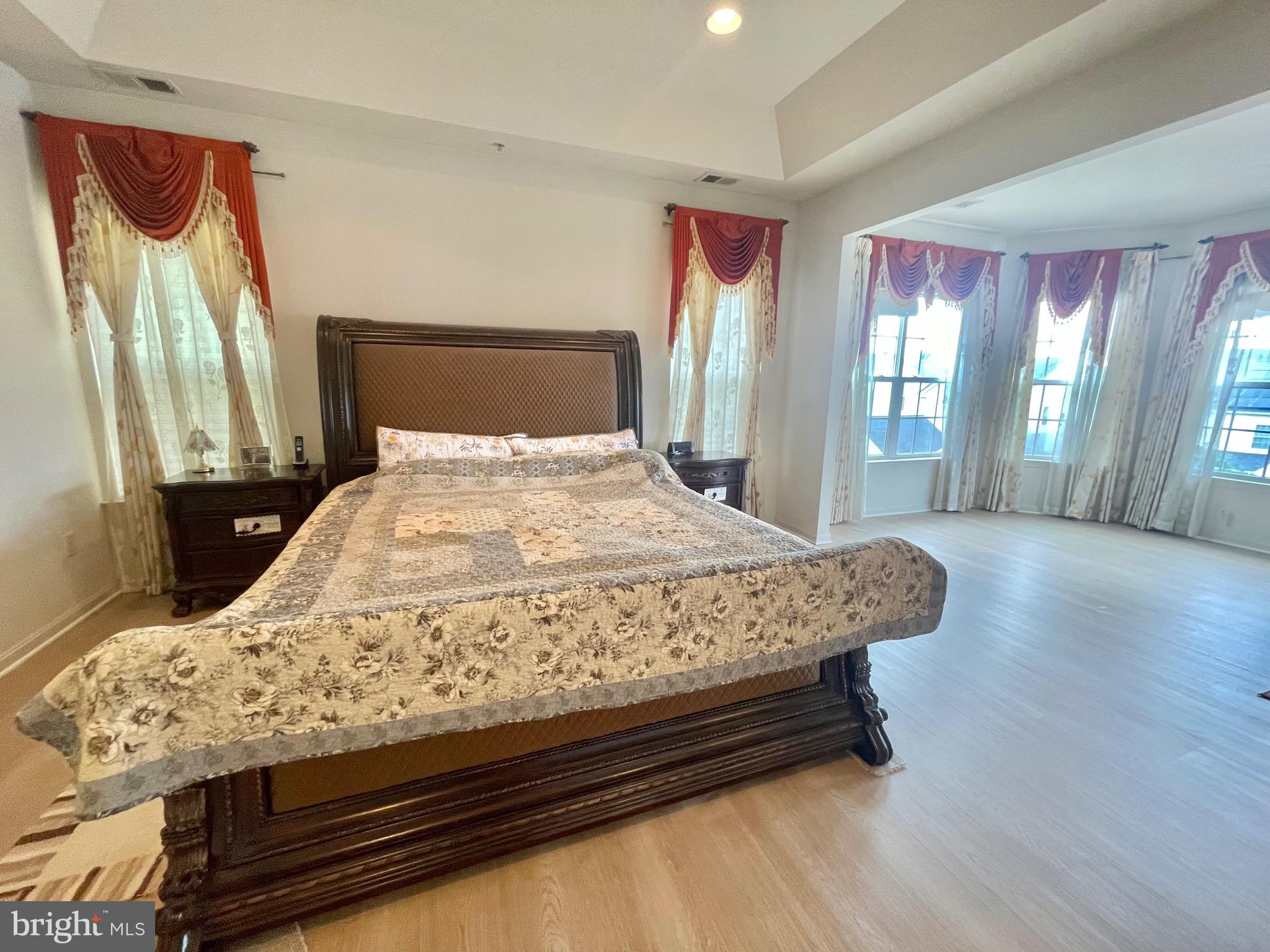 CLARKSBURG - Residential Lease