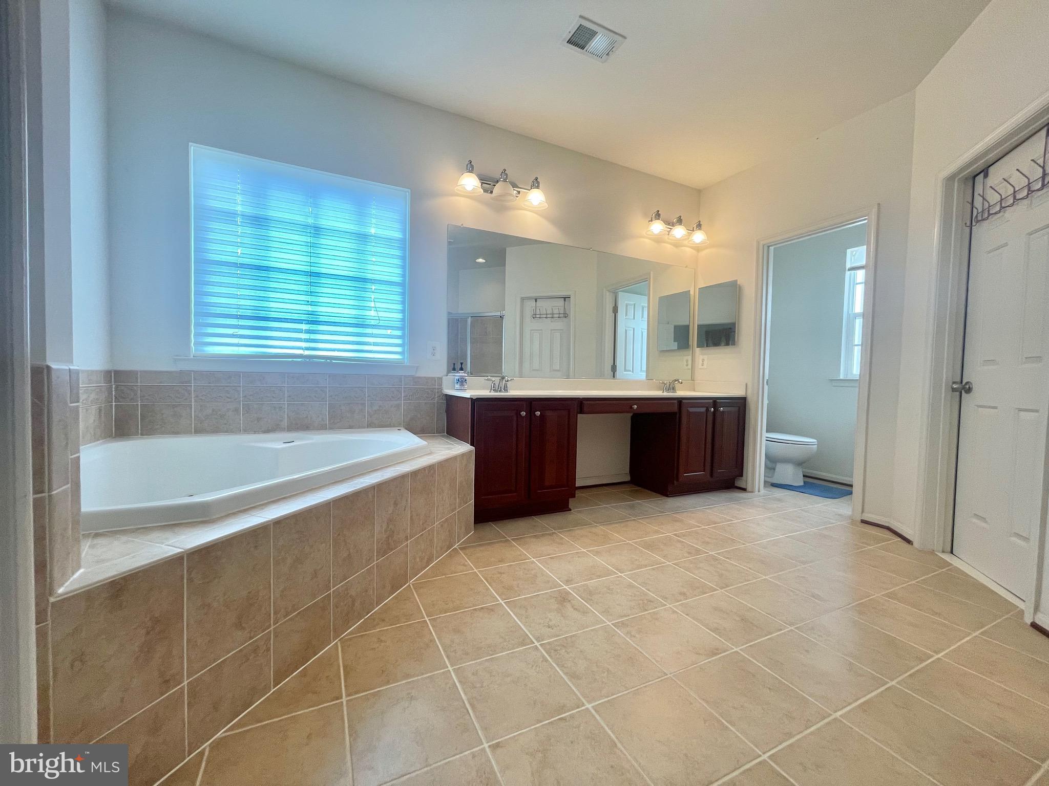 CLARKSBURG - Residential Lease