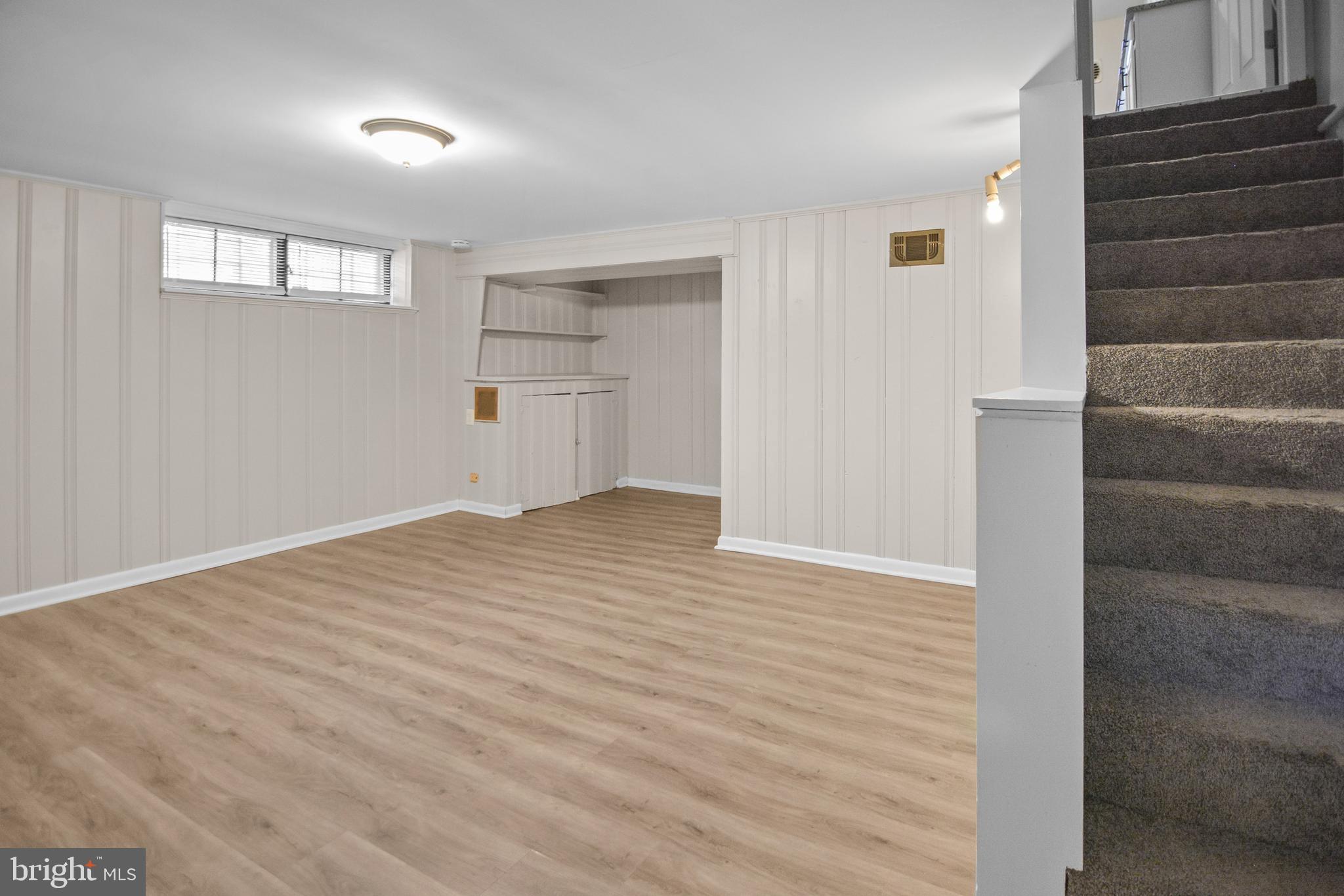 CEDARCROFT HISTORIC DISTRICT - Residential Lease