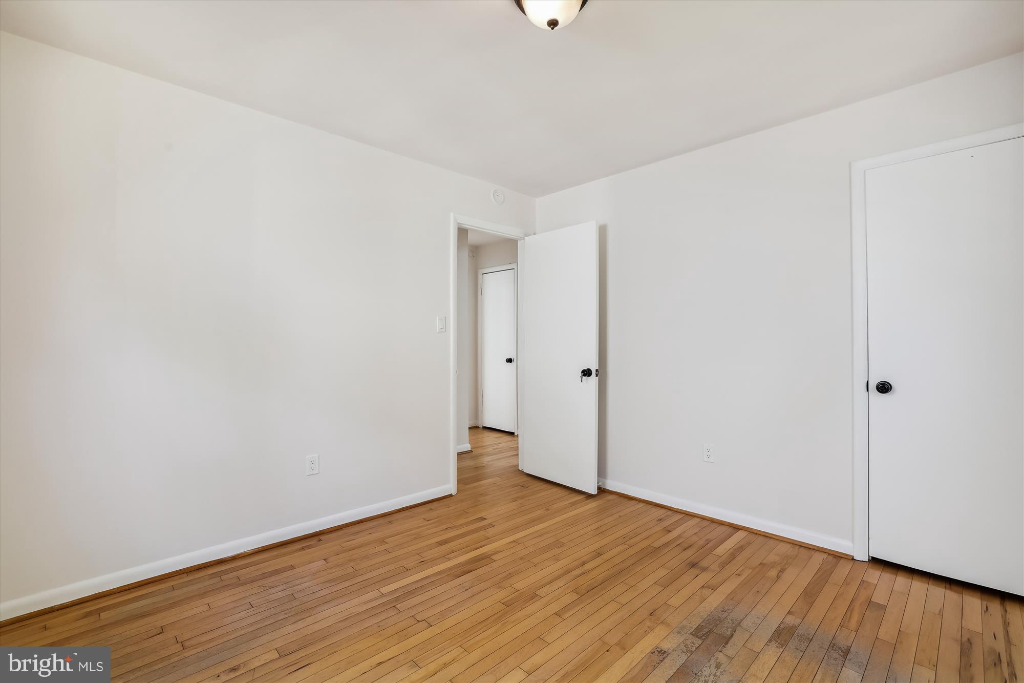 BRENTWOOD - Residential