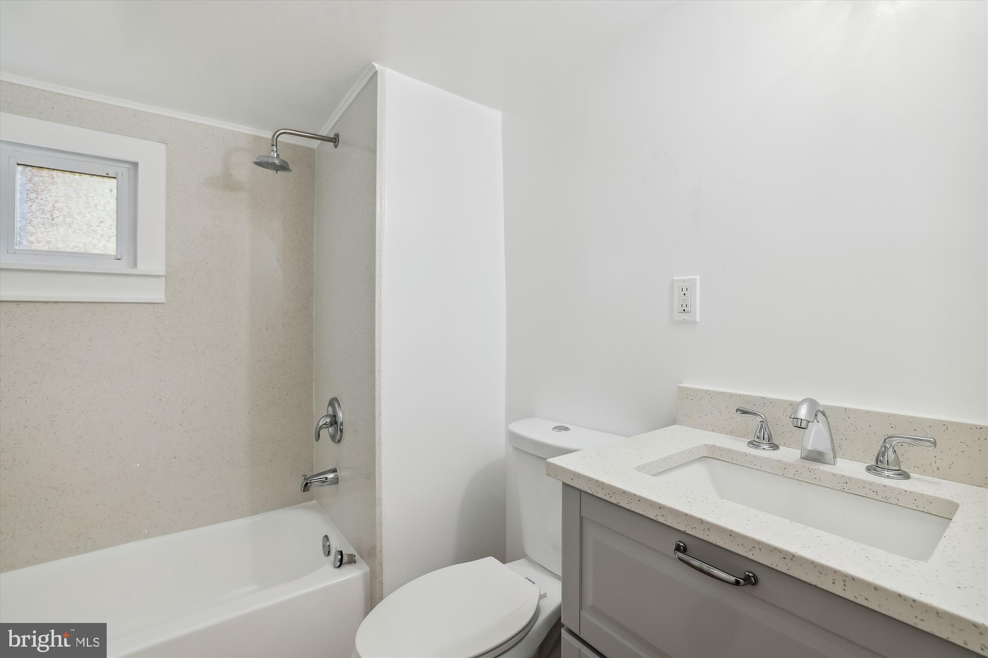 BRENTWOOD - Residential