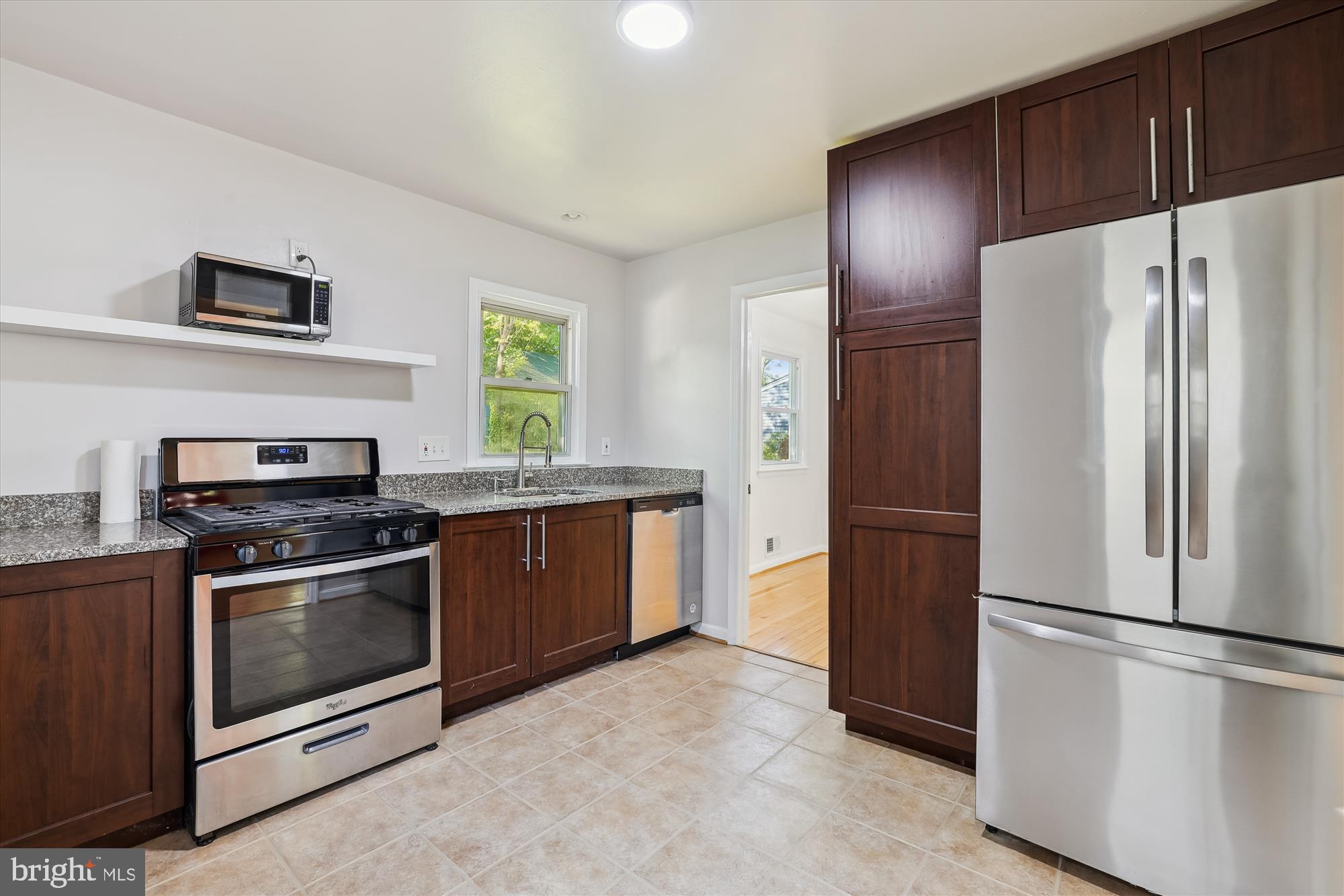 BRENTWOOD - Residential