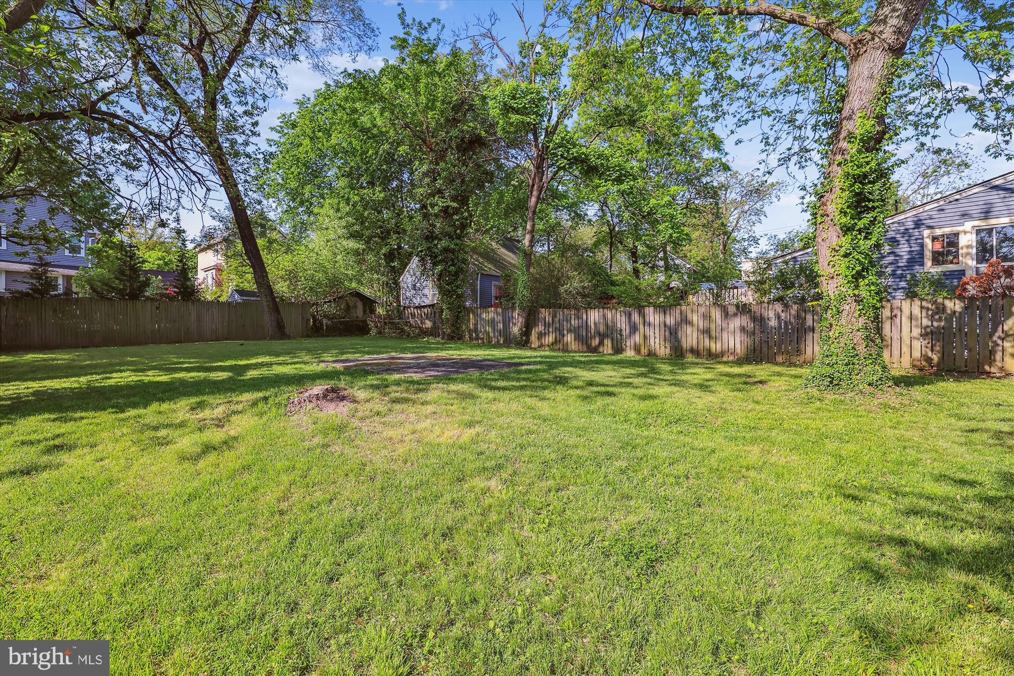 BRENTWOOD - Residential