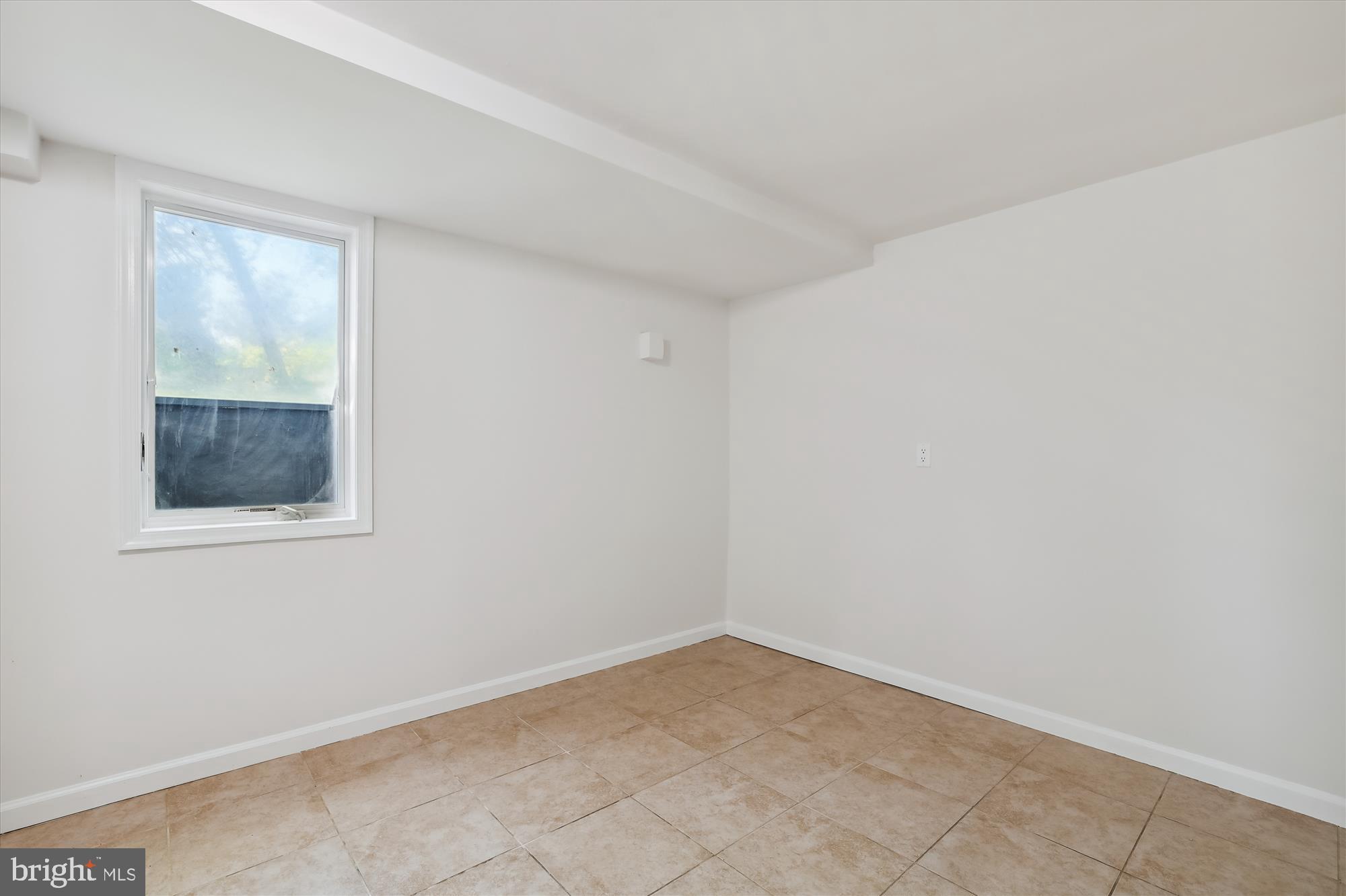 BRENTWOOD - Residential