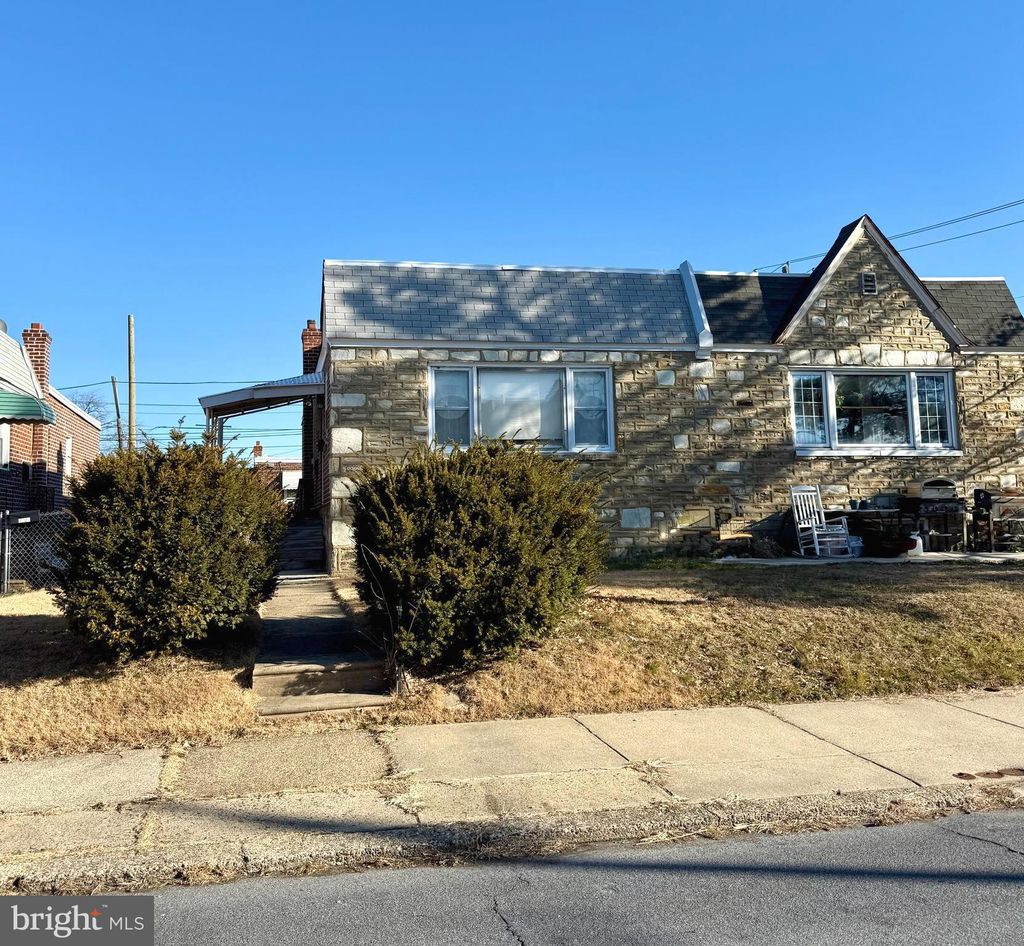 Photo of 1629 Strahle Street, PHILADELPHIA, PA 19152 (MLS # PAPH2556442)