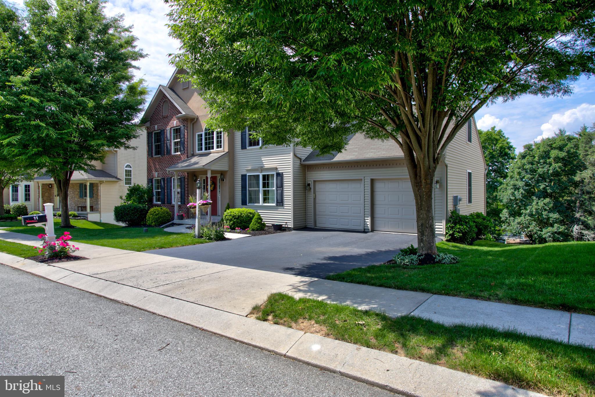 CEDAR CHASE - Residential