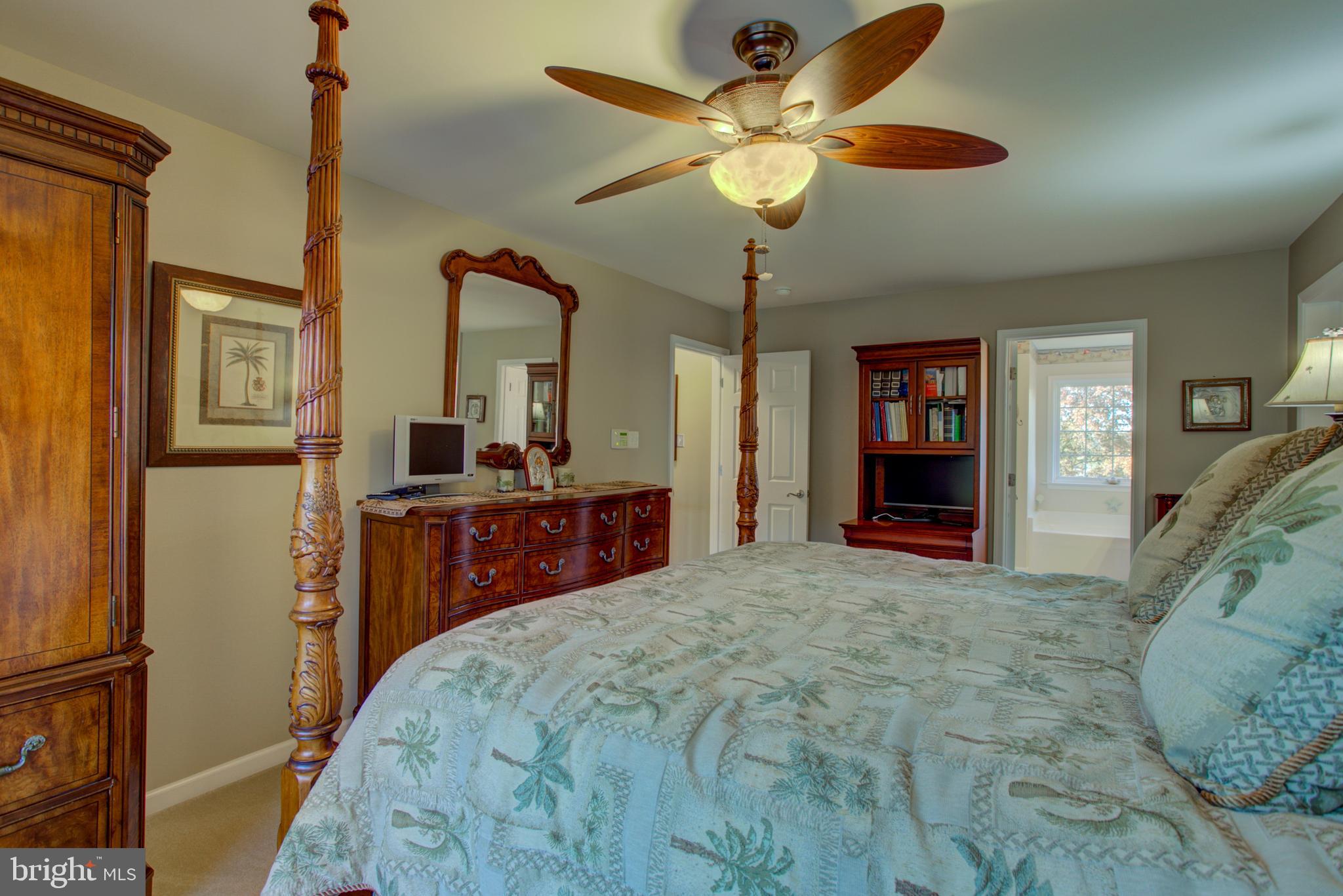 CEDAR CHASE - Residential