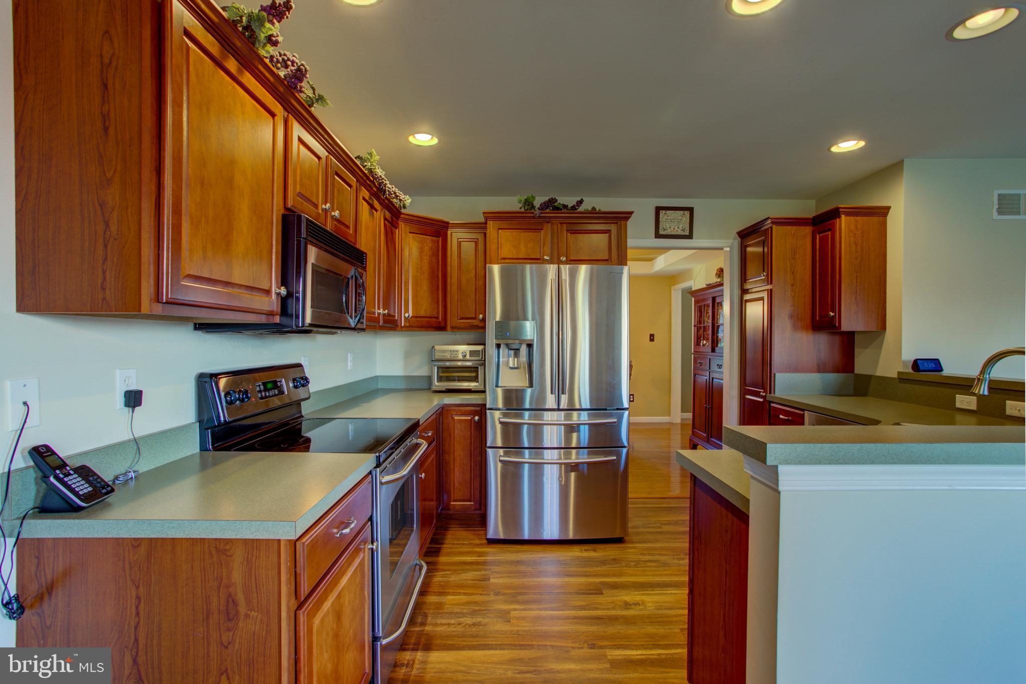 CEDAR CHASE - Residential