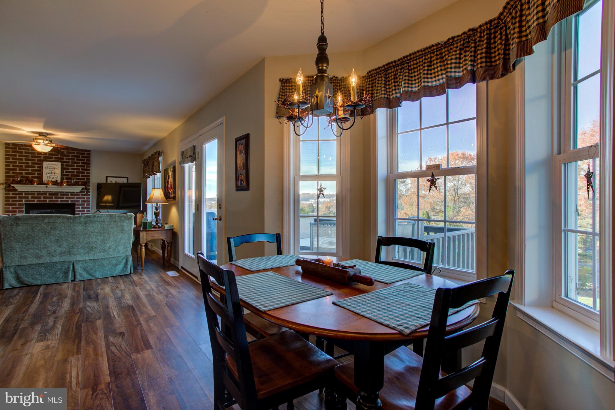 CEDAR CHASE - Residential