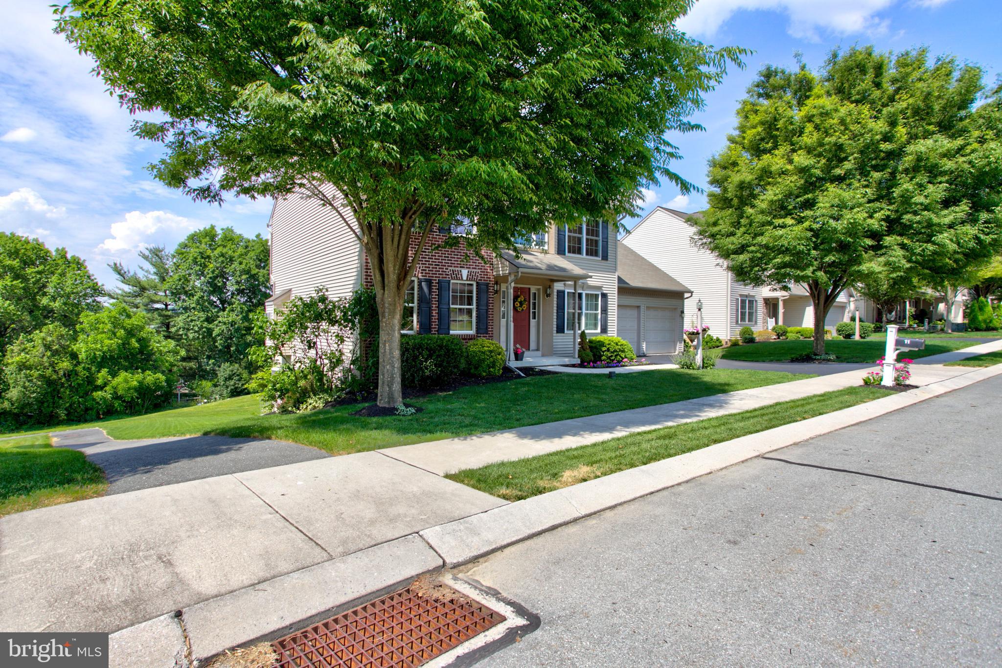 CEDAR CHASE - Residential