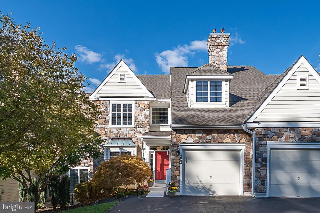 Photo of 202 Shoreline Drive #202, BERWYN, PA 19312 (MLS # PACT2111306)