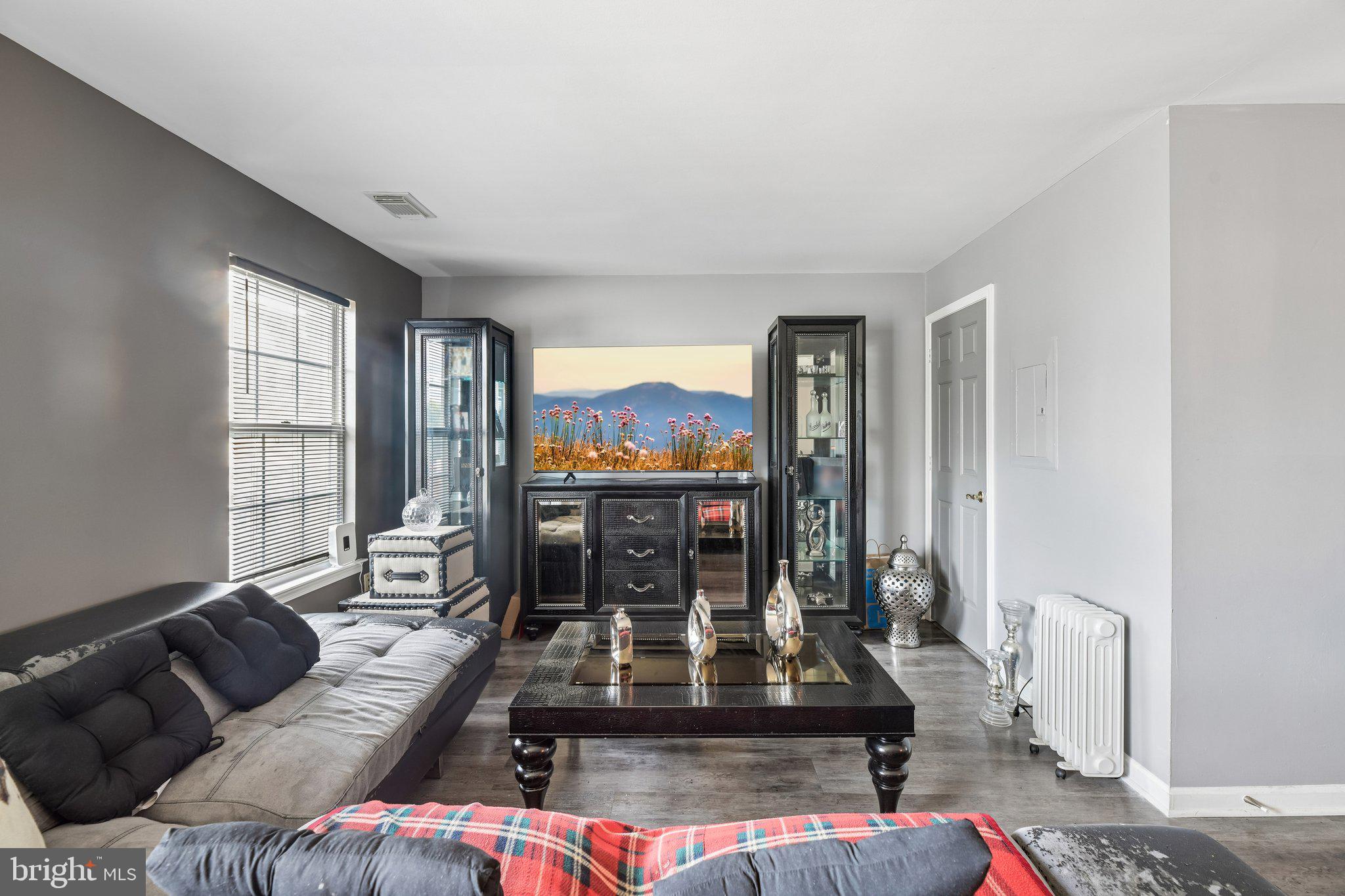 4229 APPLE ORCHARD LANE 4