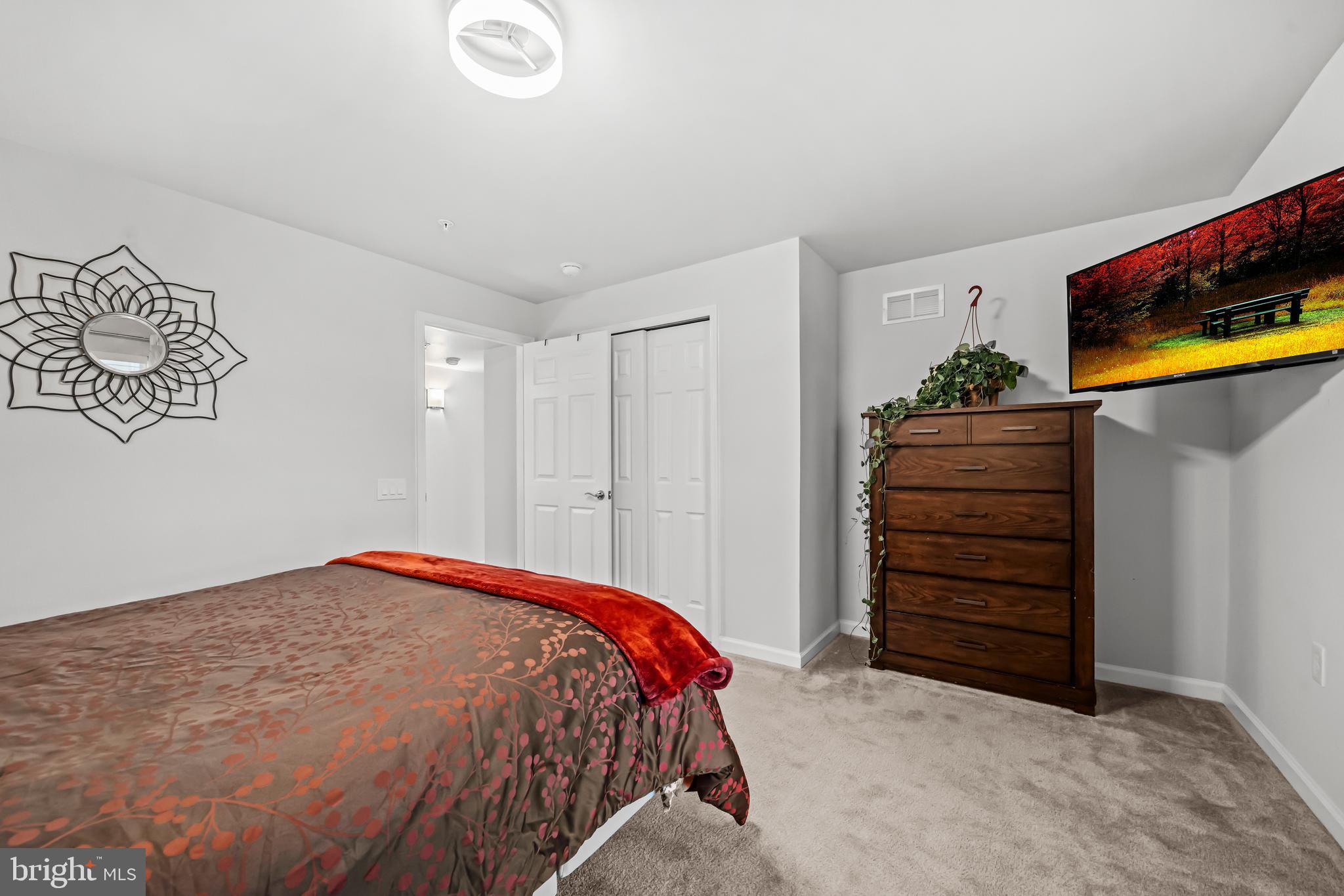 CELEBRATE VIRGINIA NORTH - Residential