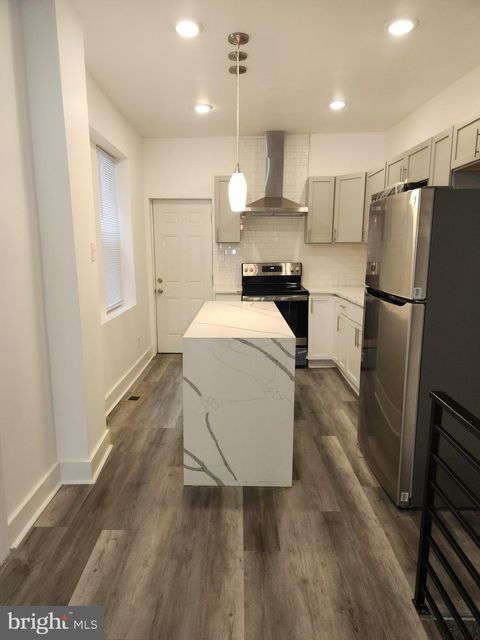 Tiny photo for 427 W Shunk Street, PHILADELPHIA, PA 19148 (MLS # PAPH2587442)
