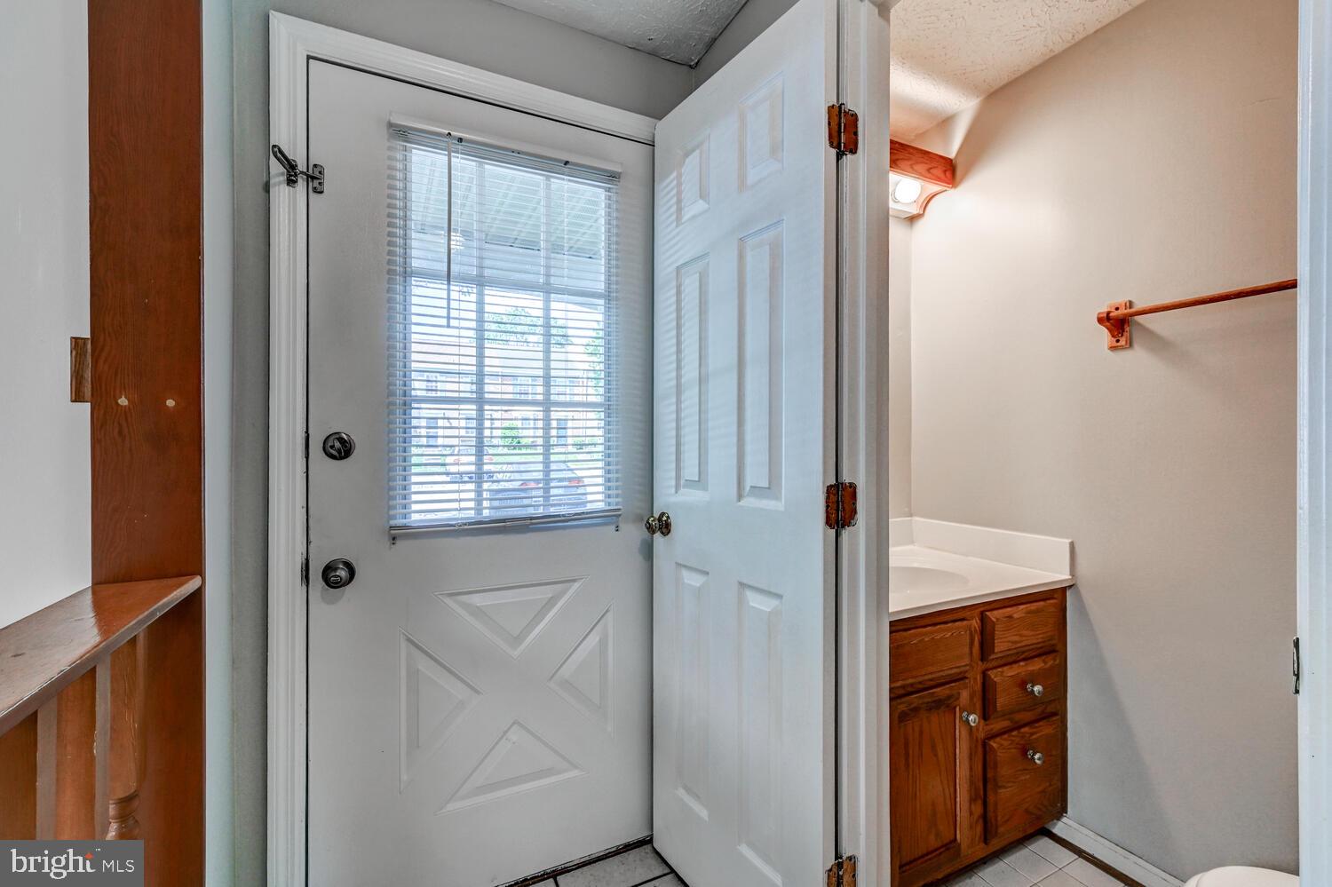 8125 GREENSPRING VALLEY