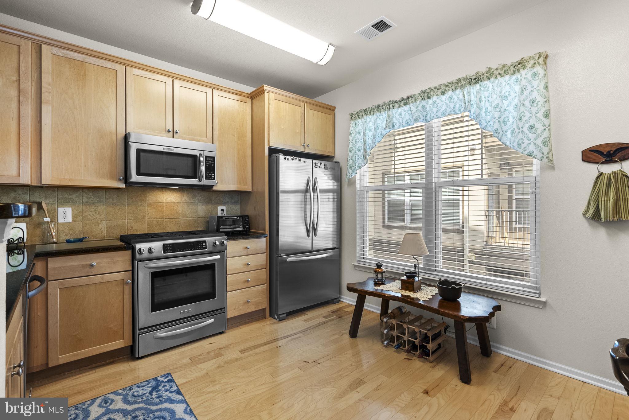 WHITE FLINT STATION - Residential