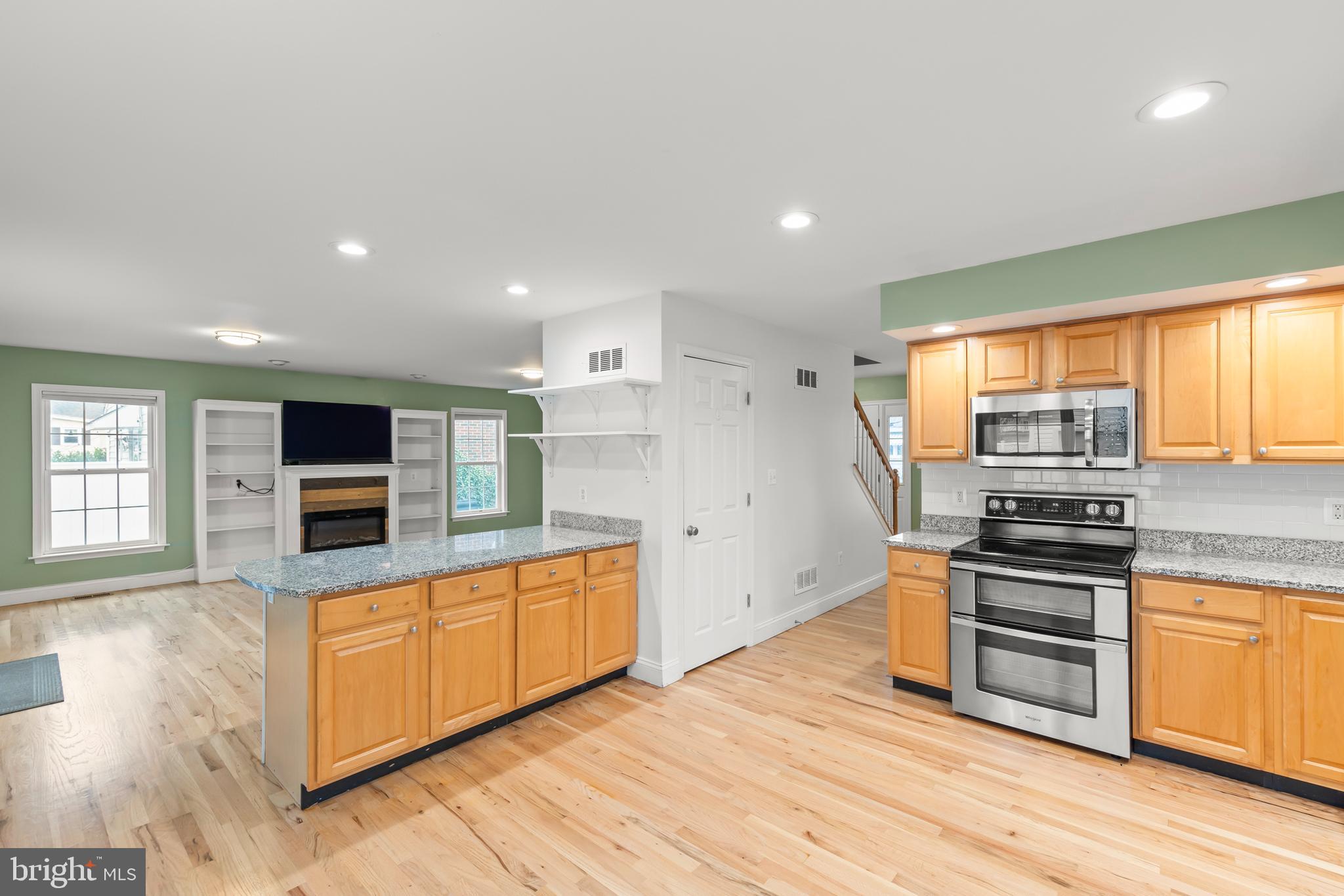 WEST WHITLOCK AVENUE - Residential