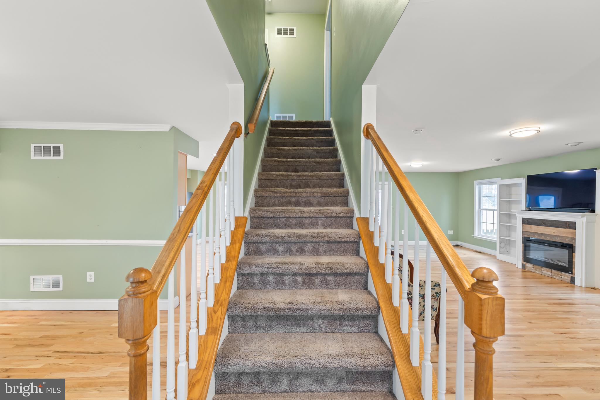 WEST WHITLOCK AVENUE - Residential