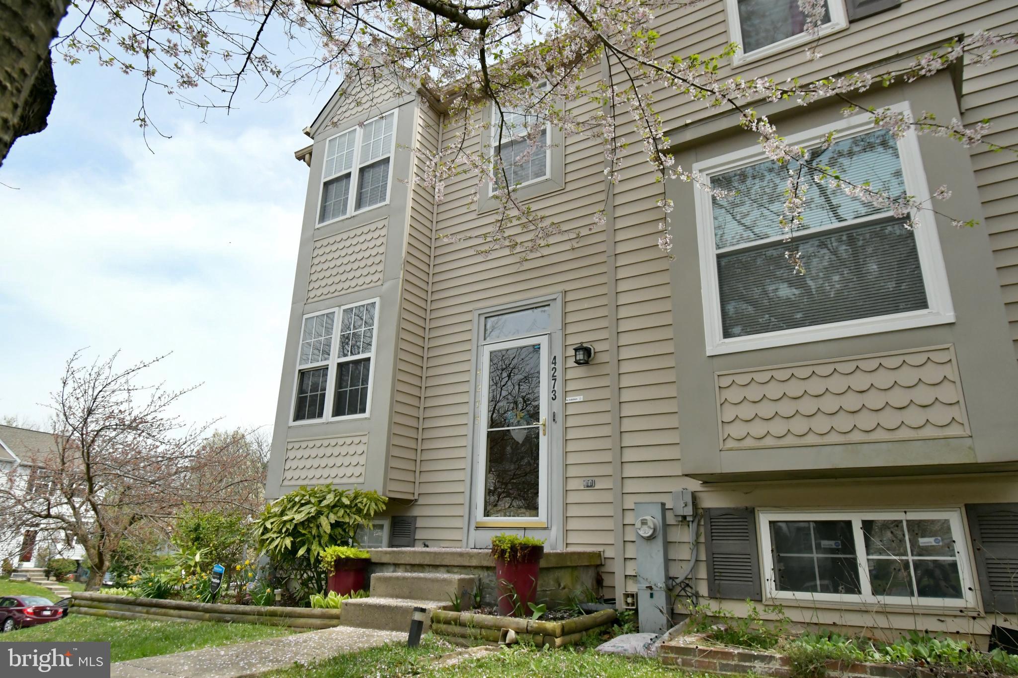 CHAPEL GATE - Residential