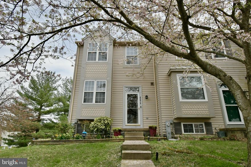 Welcome to this well maintained end of group townhouse featuring a welcoming living room with large window and dining area with pass through to kitchen.  Enjoy cooking your favorite meal in the spacious eat in kitchen with stainless steel appliances, tile backsplash, granite countertops, pantry and patio door leading to deck.  Beautiful new laminate wood flooring throughout second floor where you will find a sunlit primary bedroom with vaulted ceiling, dual closets and full bath with dual vanities.  The finished lower level with full bath, laundry room, large family room/exercise room with high impact flooring and sliders to patio.  Playground, community pool membership available, convenient to major routes, shopping and elementary school.  Schedule an appointment to see this beautiful home which reflects pride of ownership!