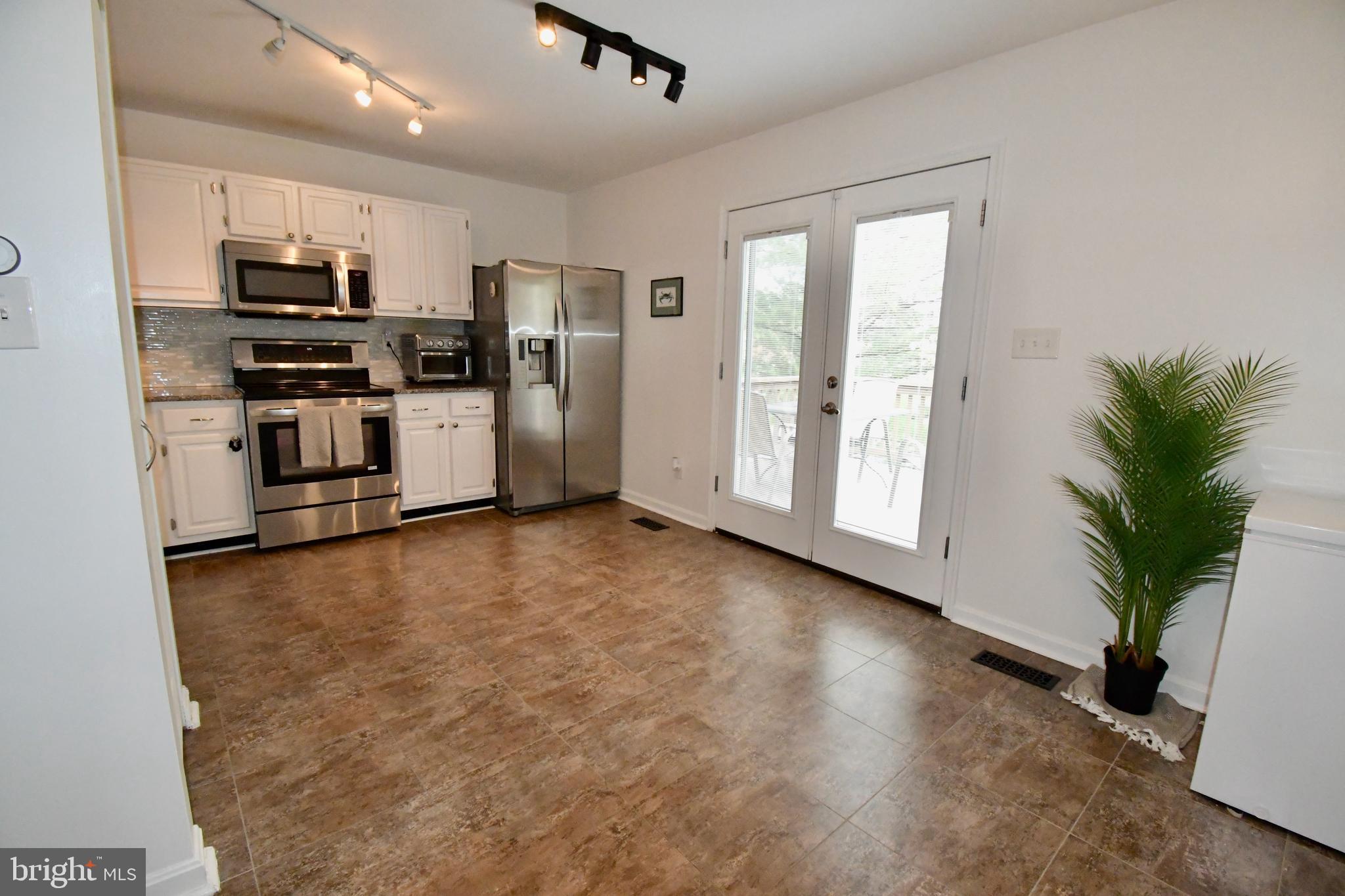 CHAPEL GATE - Residential