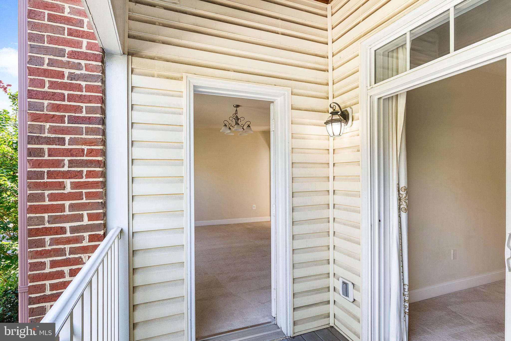 KING FARM BAILEYS COMMON - Residential Lease