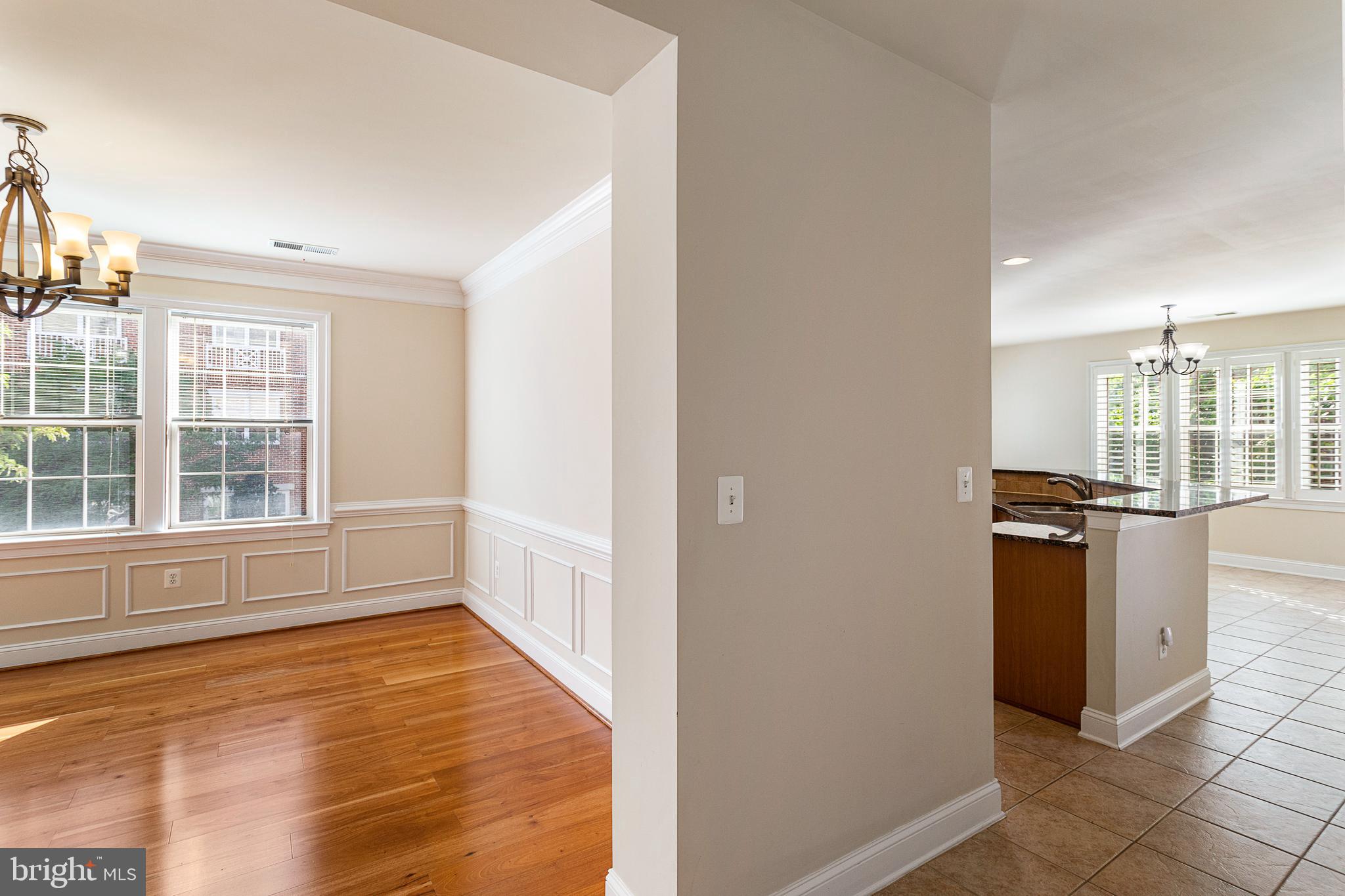 KING FARM BAILEYS COMMON - Residential Lease