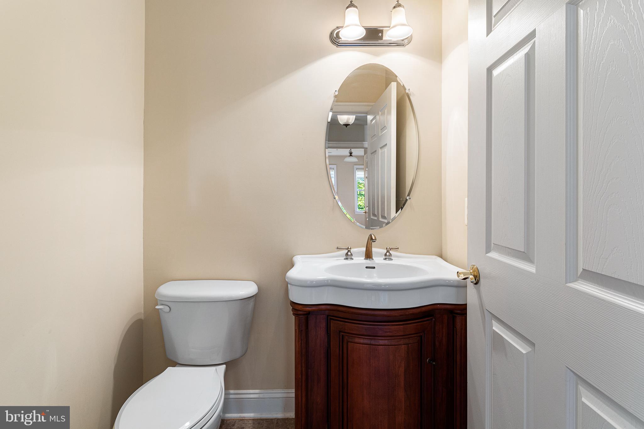 KING FARM BAILEYS COMMON - Residential Lease