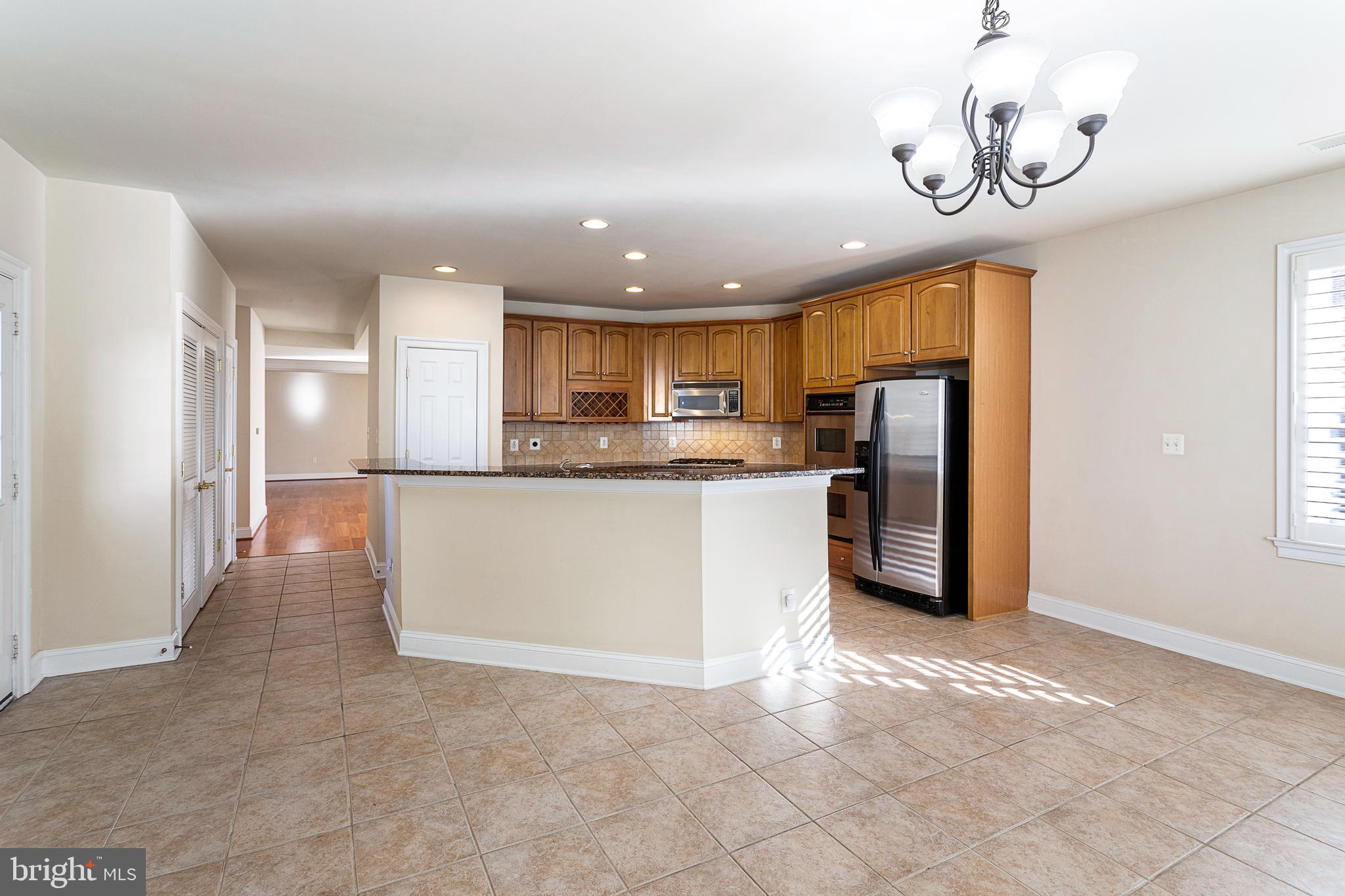 KING FARM BAILEYS COMMON - Residential Lease