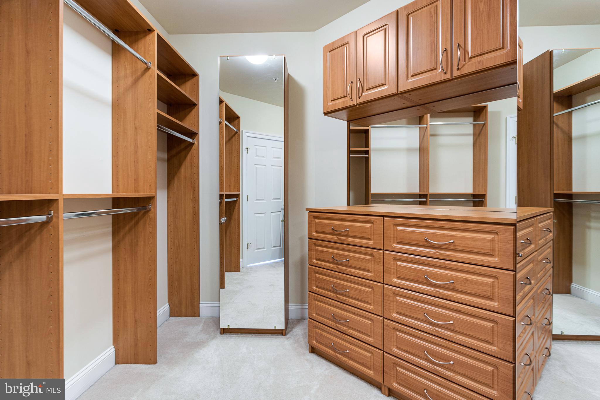 KING FARM BAILEYS COMMON - Residential Lease