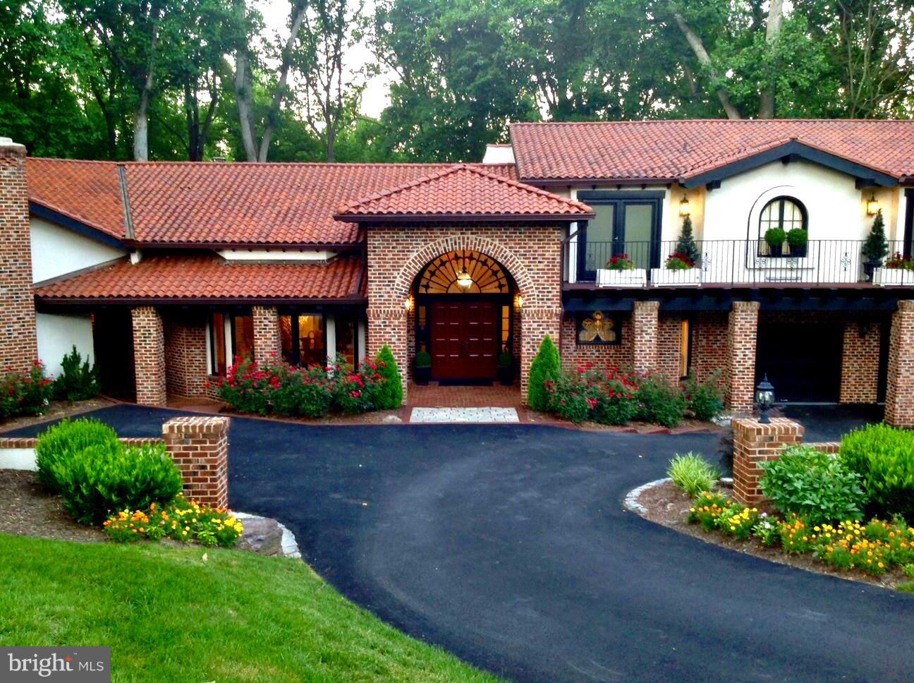 POTOMAC OVERLOOK - Residential