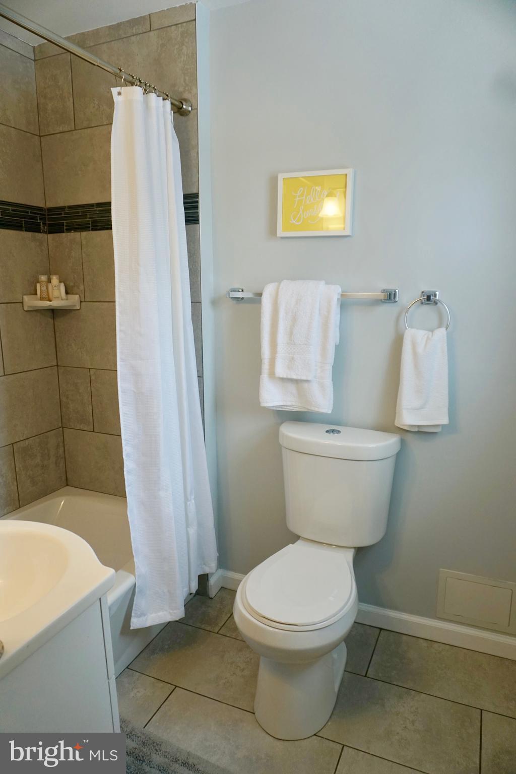 CLINTON ESTATES - Residential