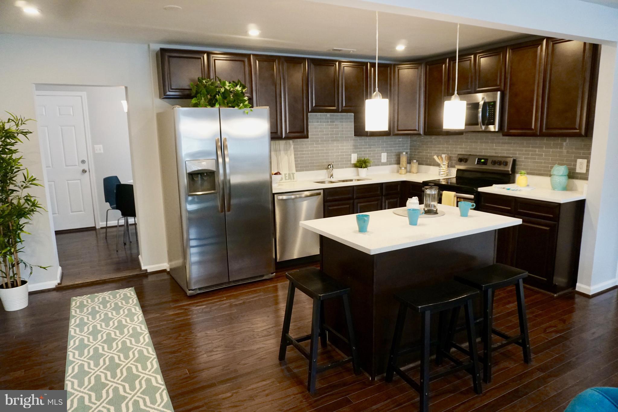 CLINTON ESTATES - Residential