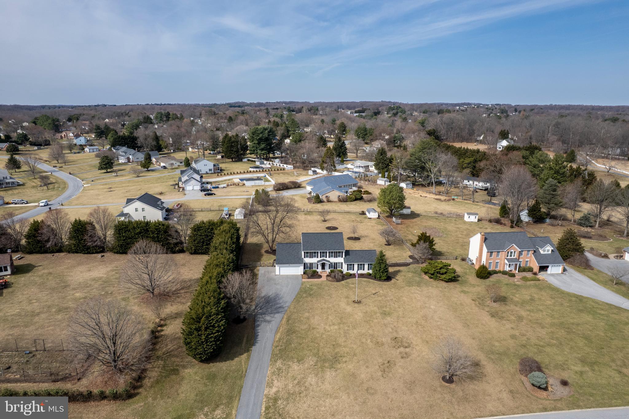 STARVIEW ESTATES - Residential