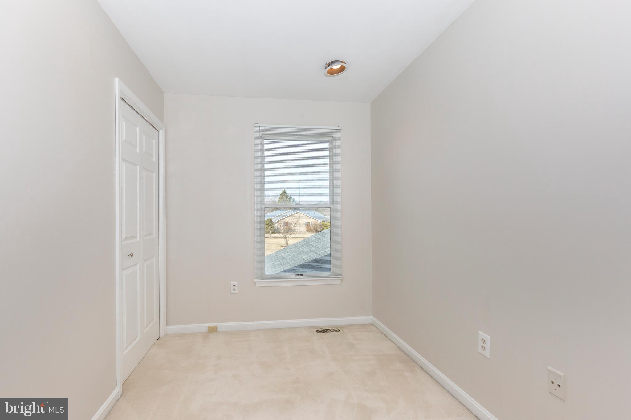 STARVIEW ESTATES - Residential