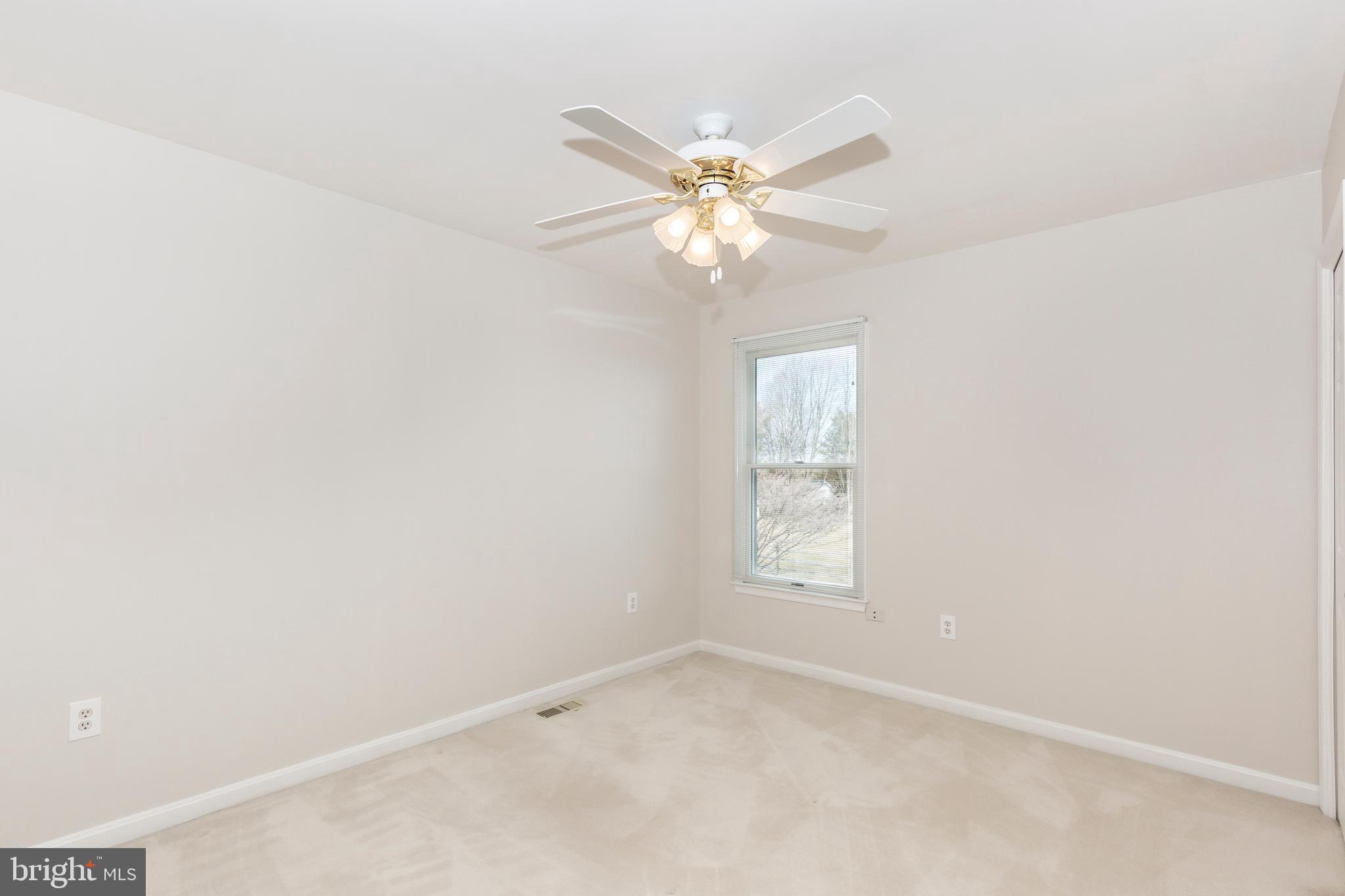 STARVIEW ESTATES - Residential