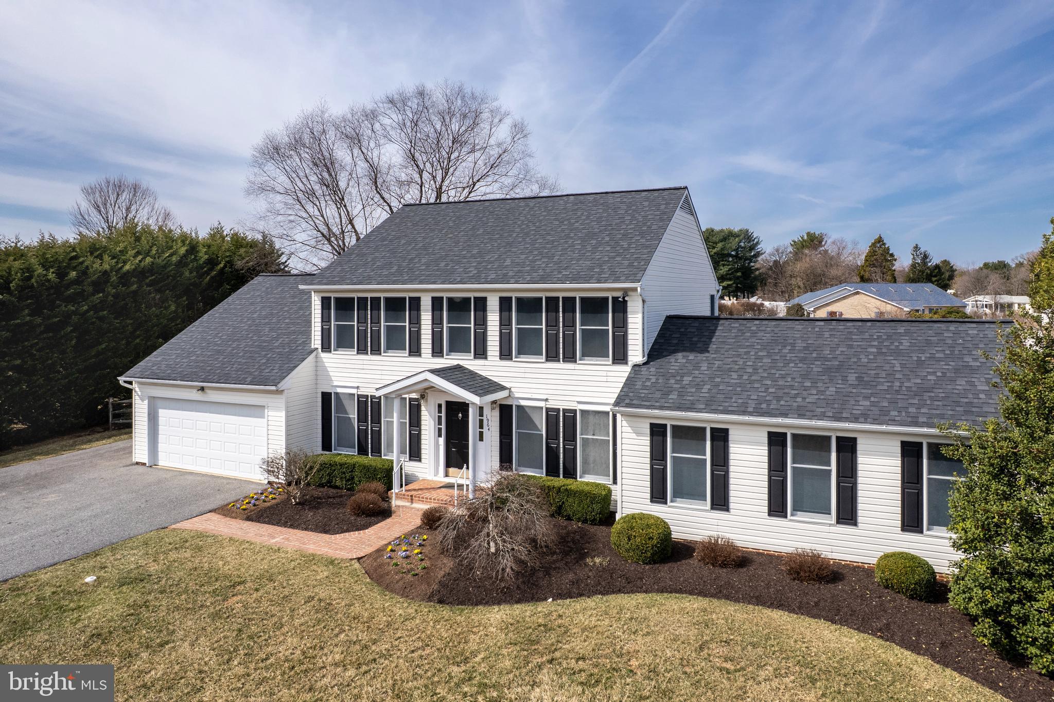 STARVIEW ESTATES - Residential