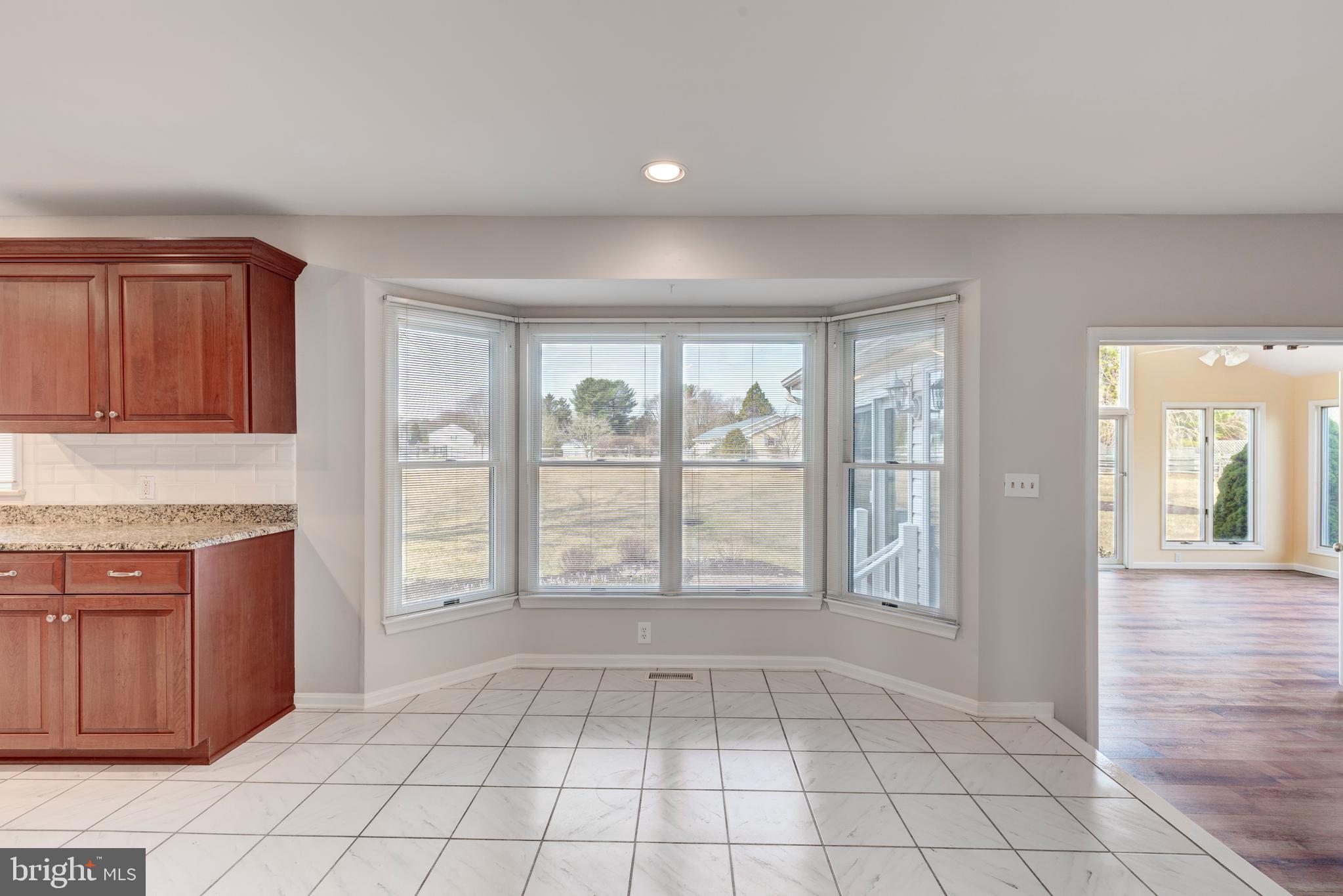 STARVIEW ESTATES - Residential