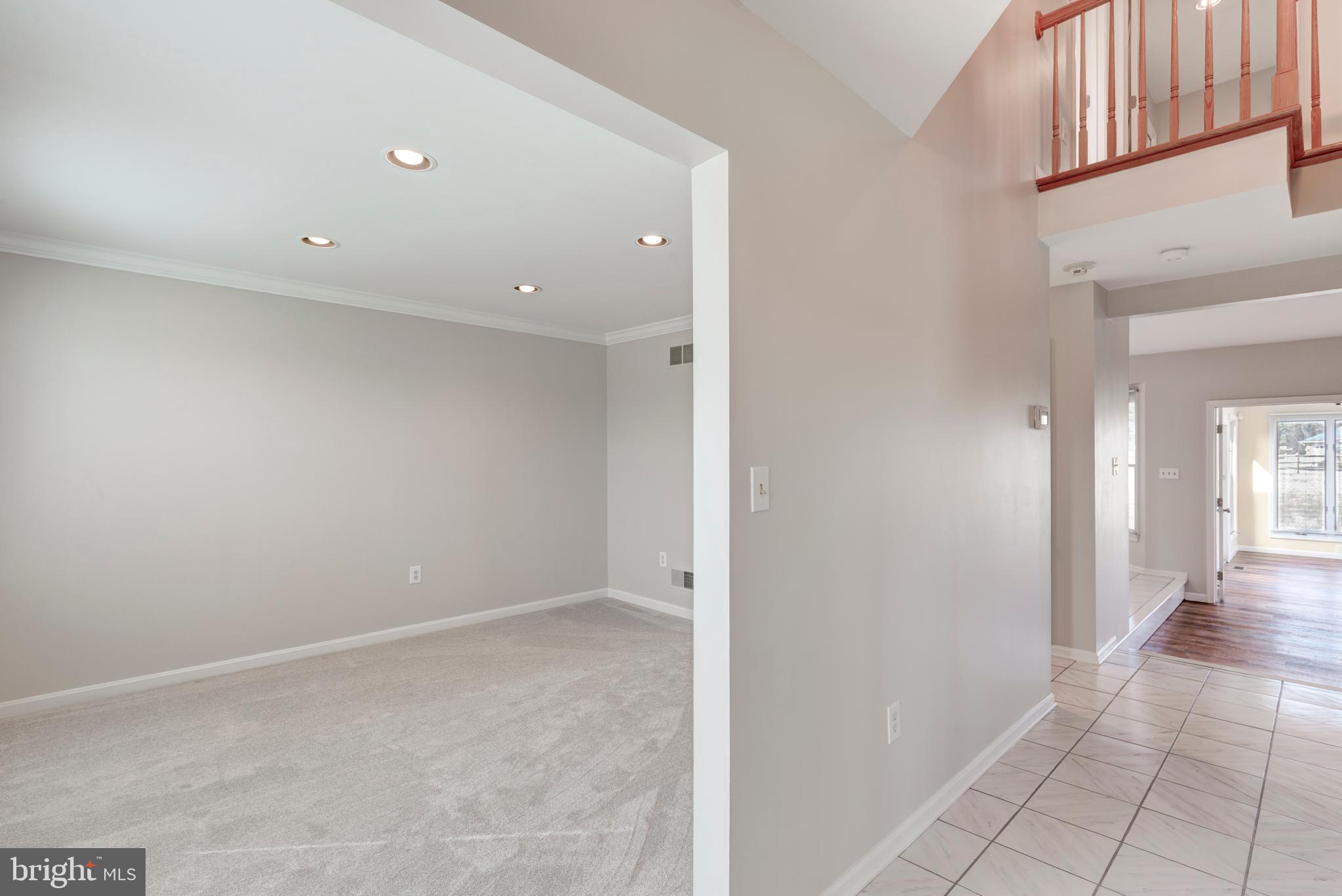 STARVIEW ESTATES - Residential