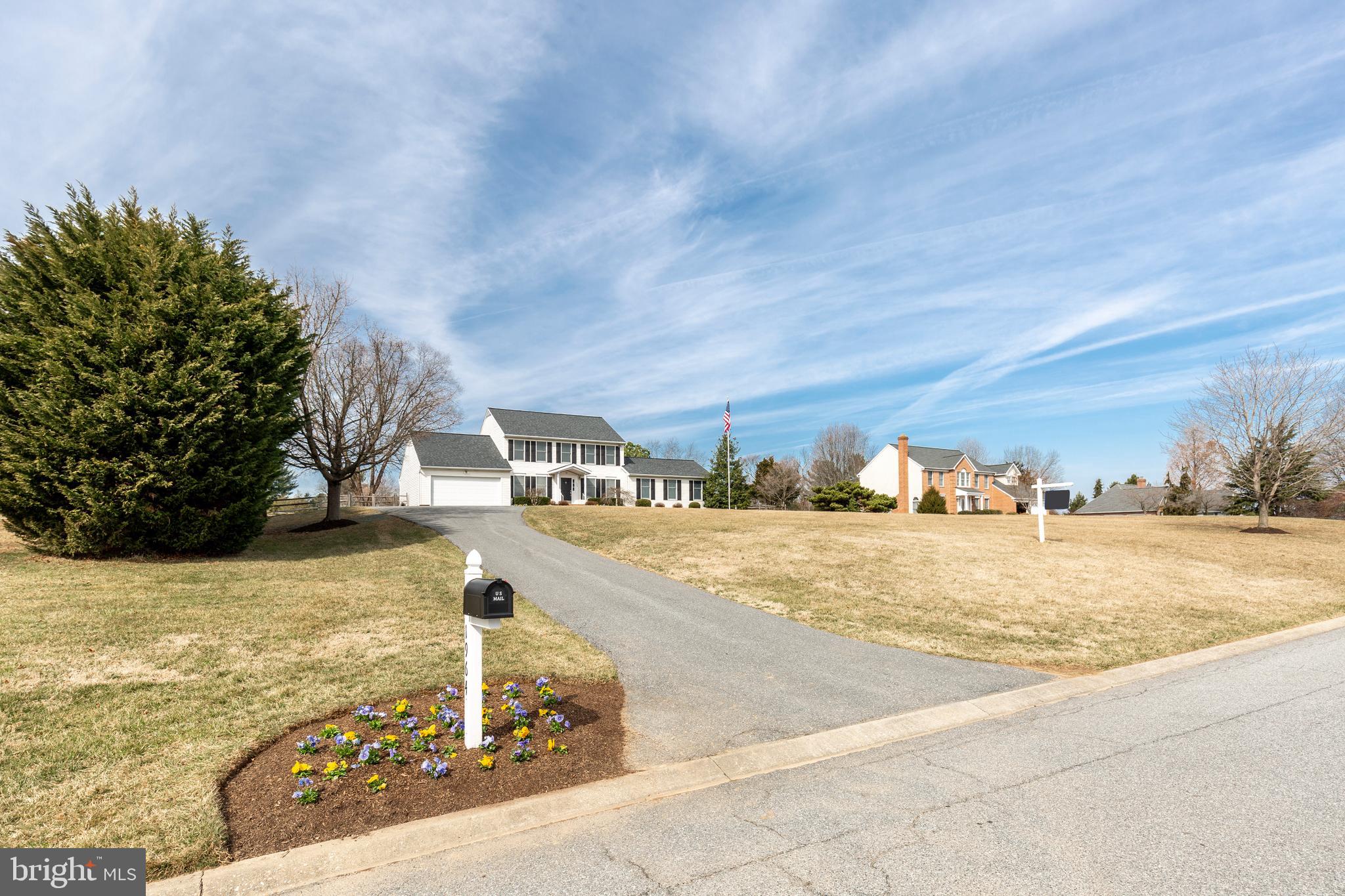 STARVIEW ESTATES - Residential