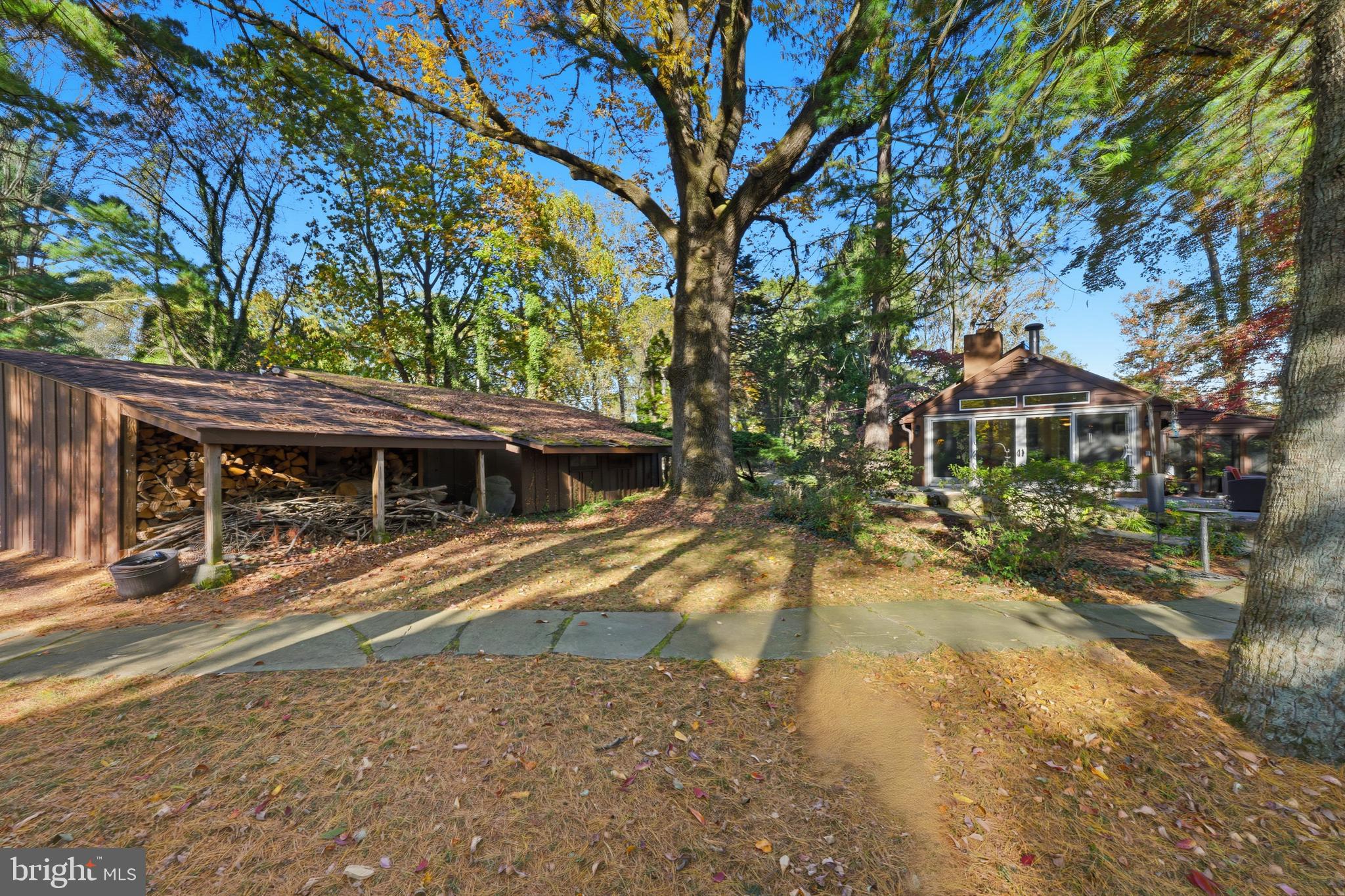 NEW HOPE HILLS - Residential