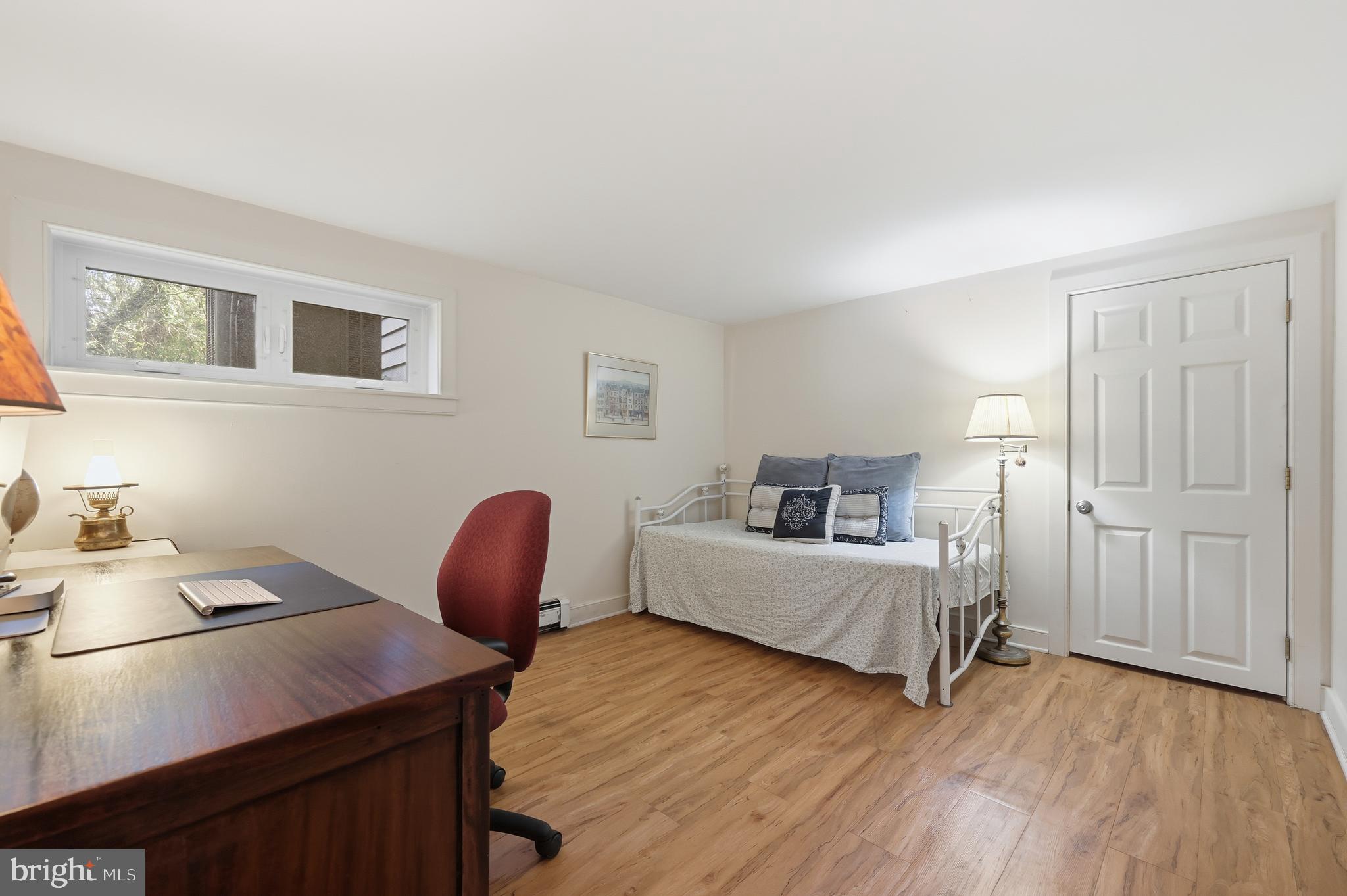 NEW HOPE HILLS - Residential